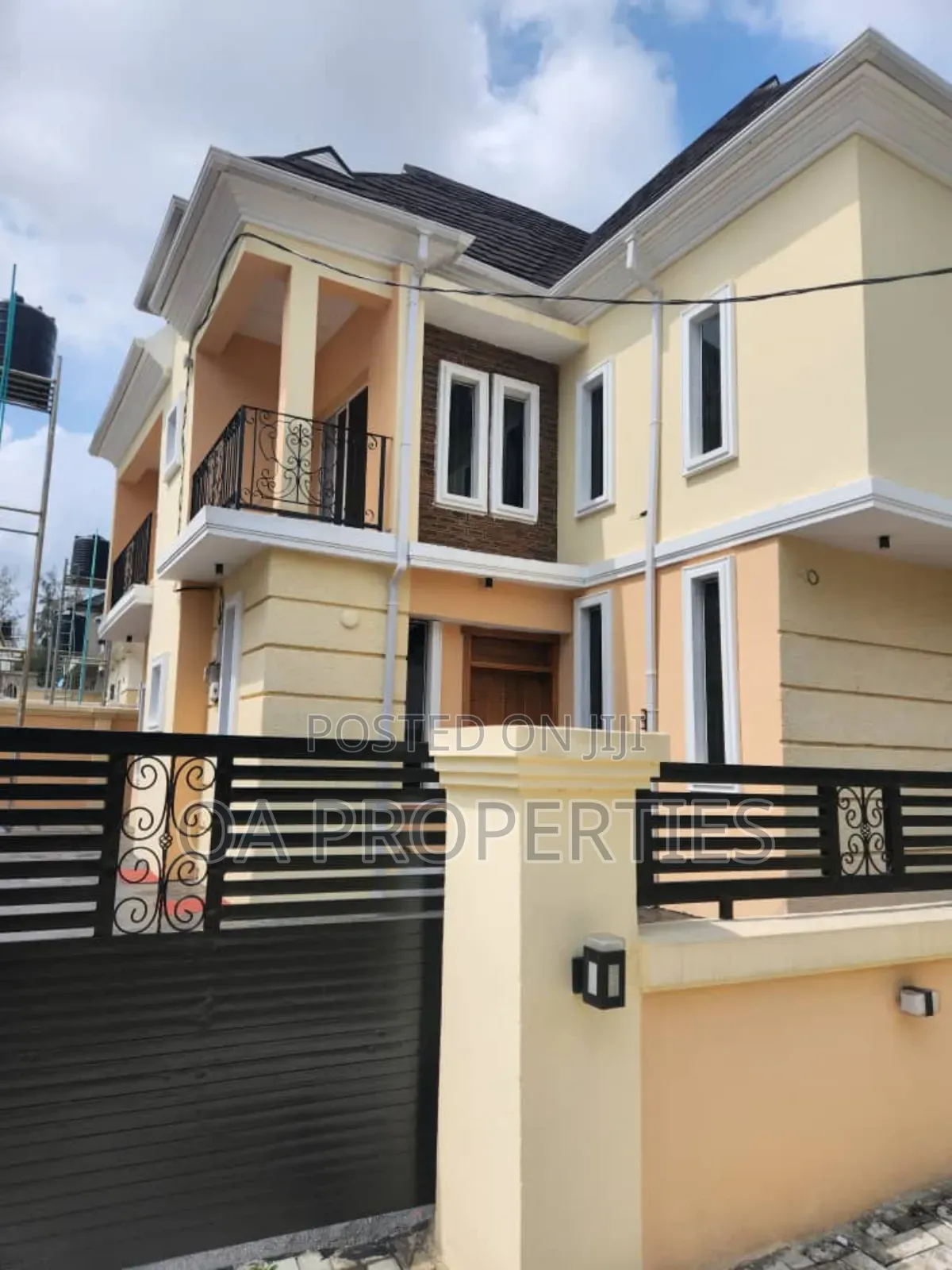 4bdrm Duplex in Ibadan for sale