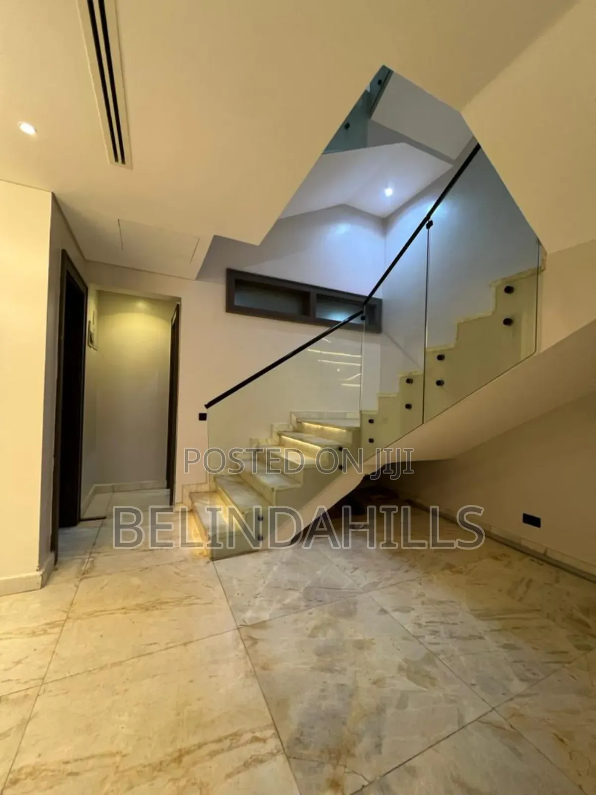 4bdrm Townhouse/Terrace in Jahi for sale