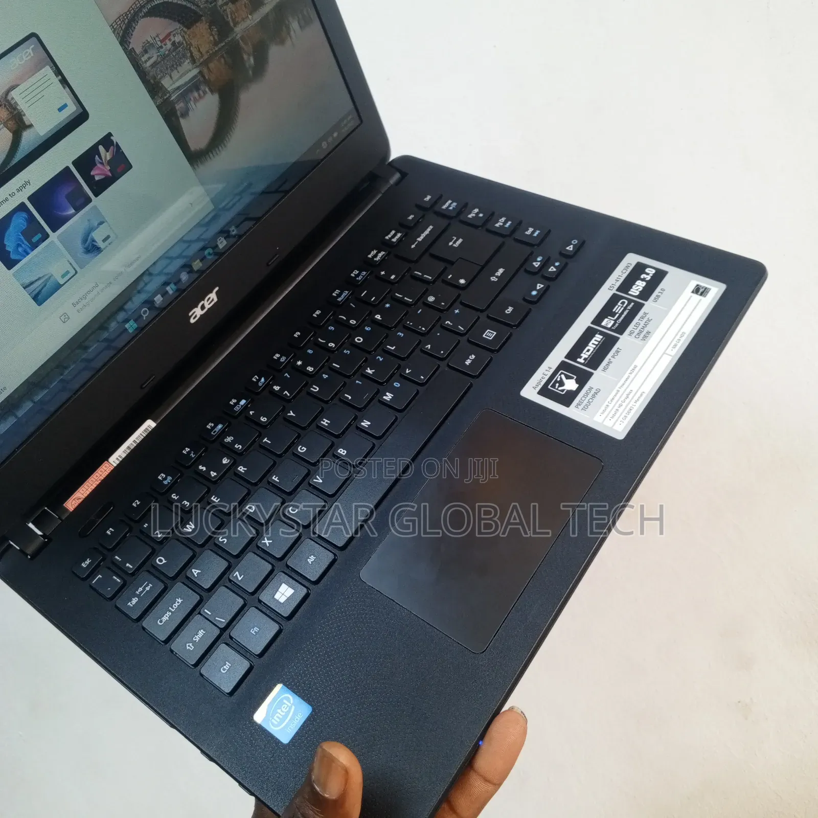 Laptop Acer Aspire ES1-411 4GB Intel SSD 128GB
