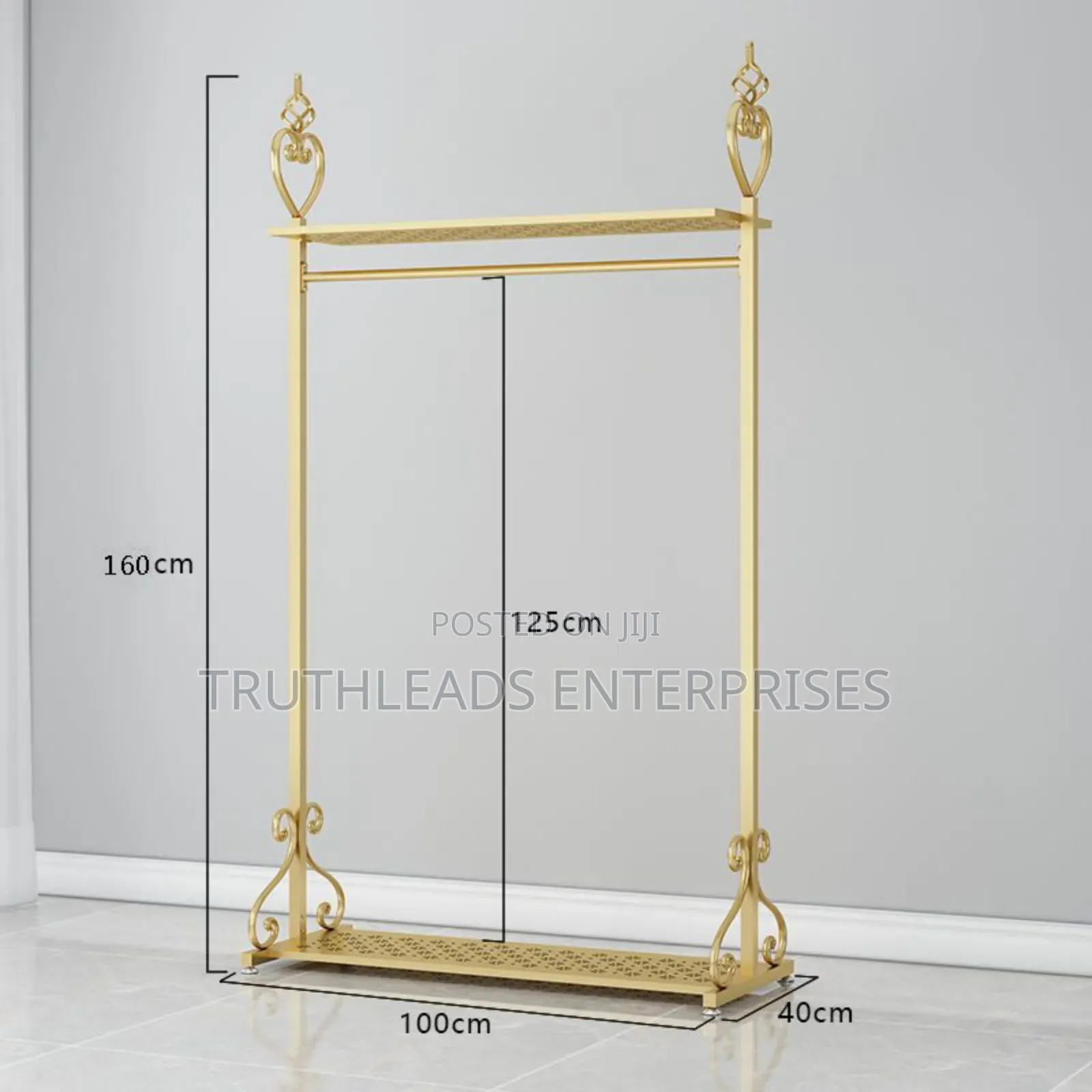 Metal Boutique Gold Cloth Display Stand