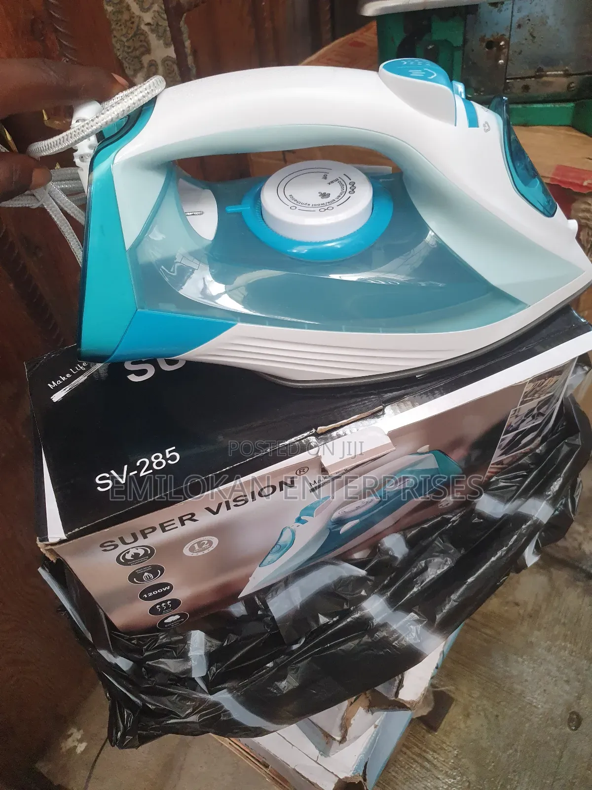Super Vision Steaming Iron