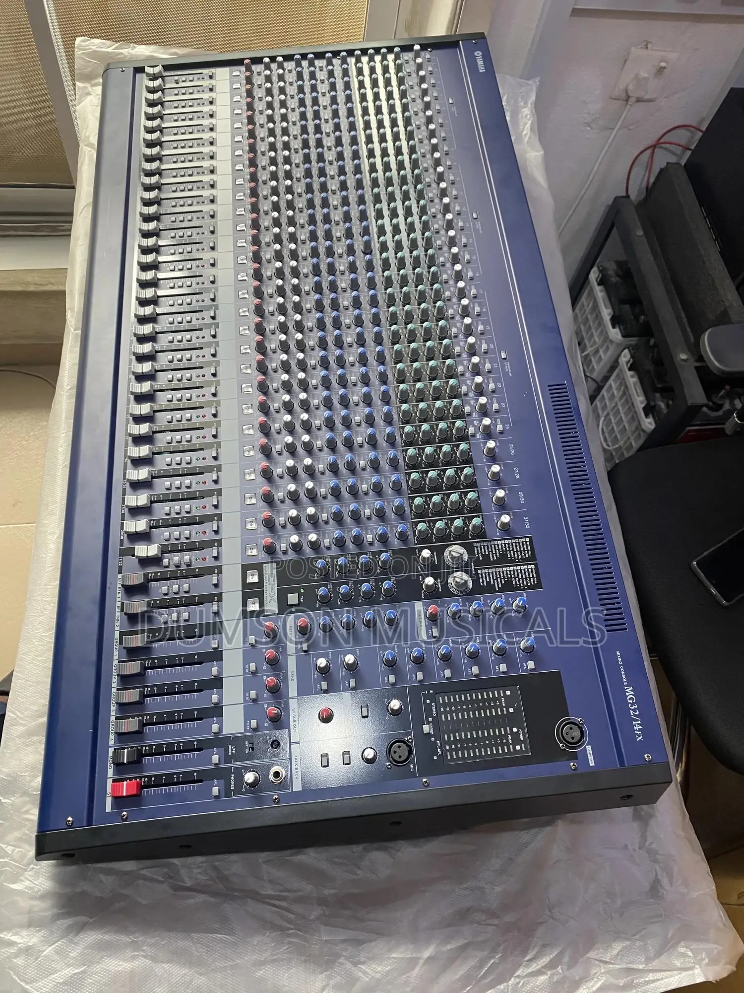 Yamaha Mg32 Channels Mixer Console Yamaha