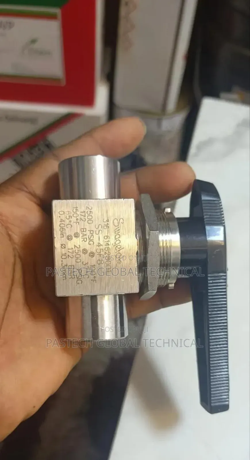 Swagelok 40 Series Ball Valve; Straight Pattern on-Off Valve