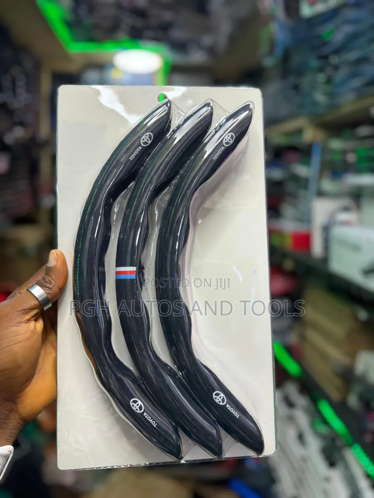 5d Steering Wheel Cover (3 Segment)