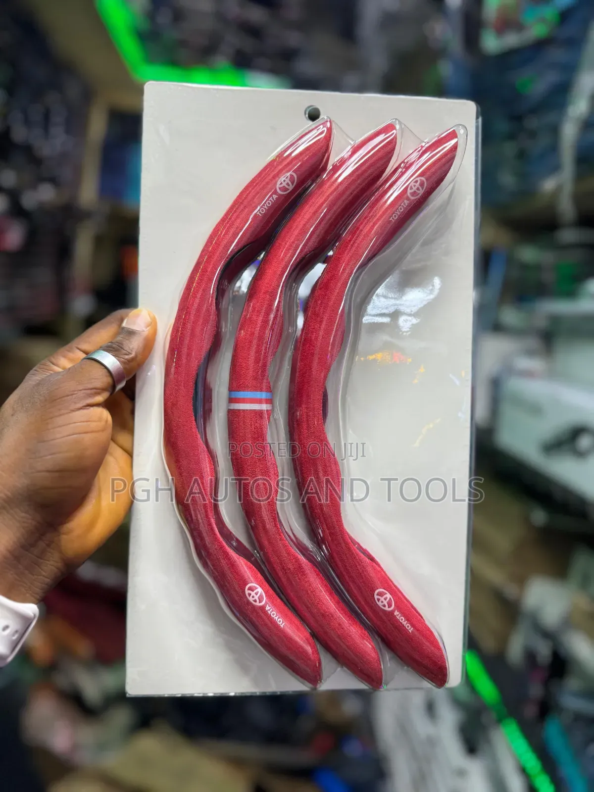 5d Steering Wheel Cover (3 Segment)