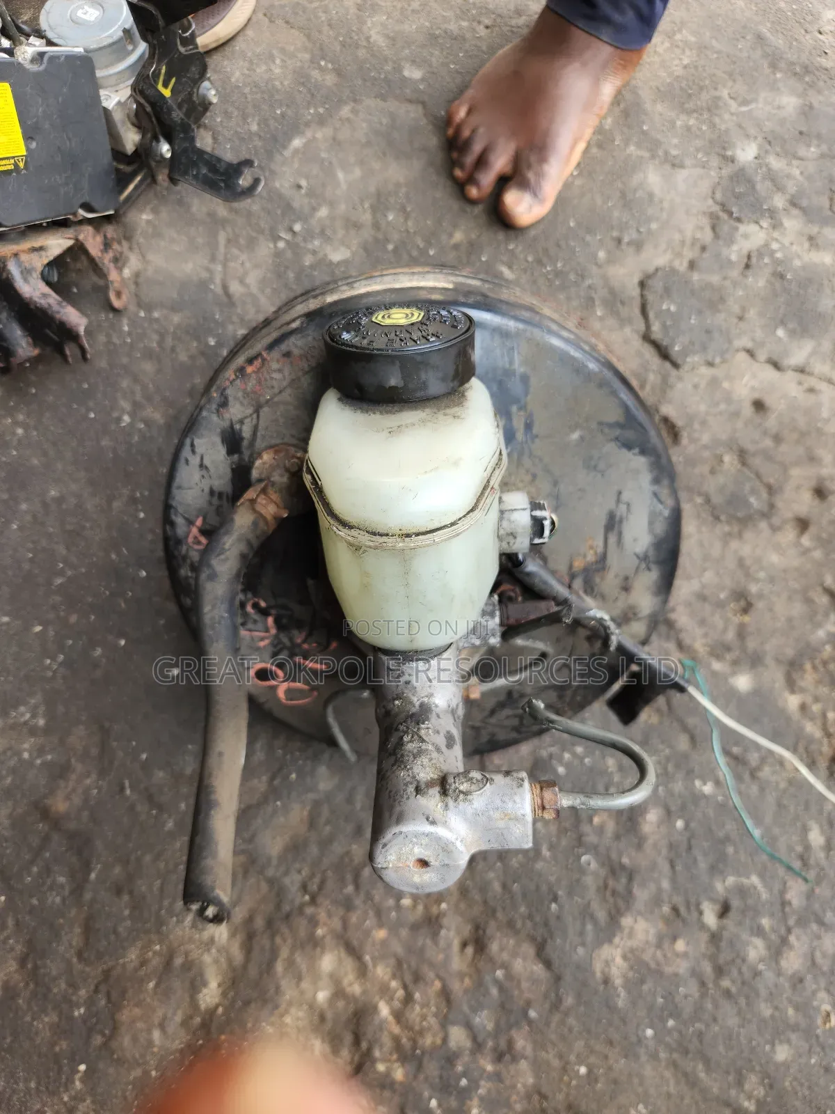 Toyota Tacoma Master Cylinder 2005