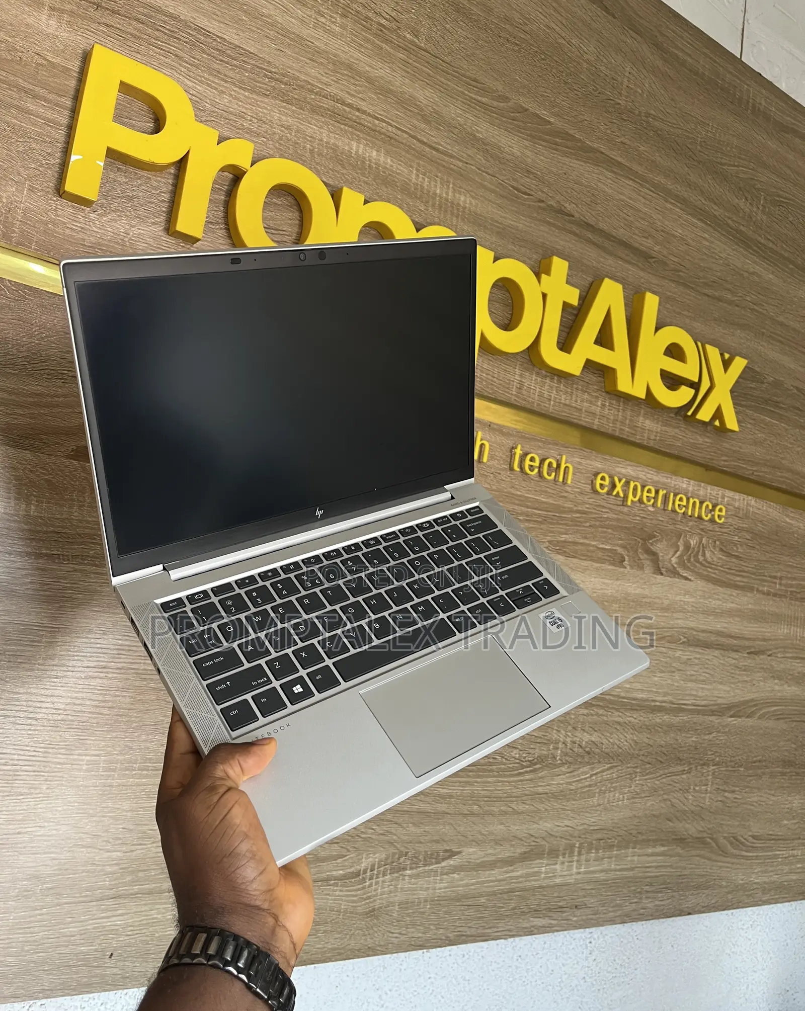 Laptop HP EliteBook 830 G7 16GB Intel Core I5 SSD 256GB