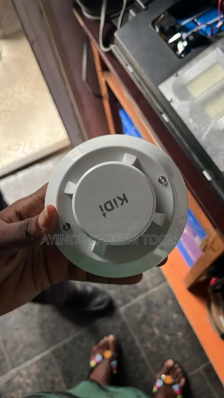 Smoke Dectector/Fire Alarm Chloride Uk