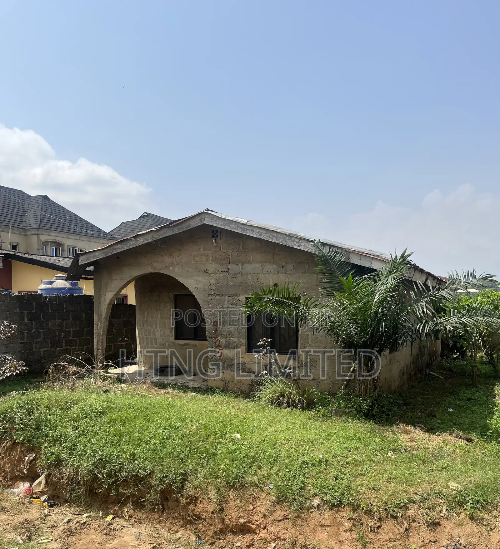 4bdrm Bungalow in Liberty, Igbogbo for sale