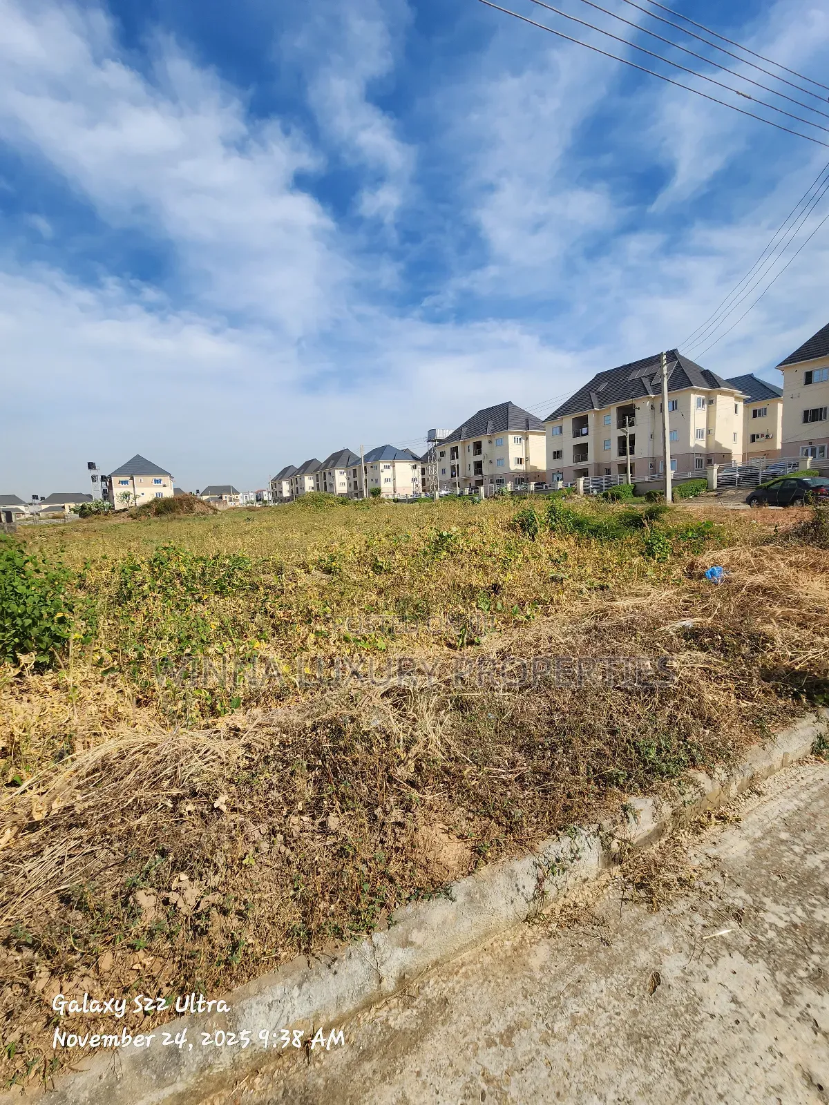1200sqm Land for 9units of 3 Bed Block of Flat