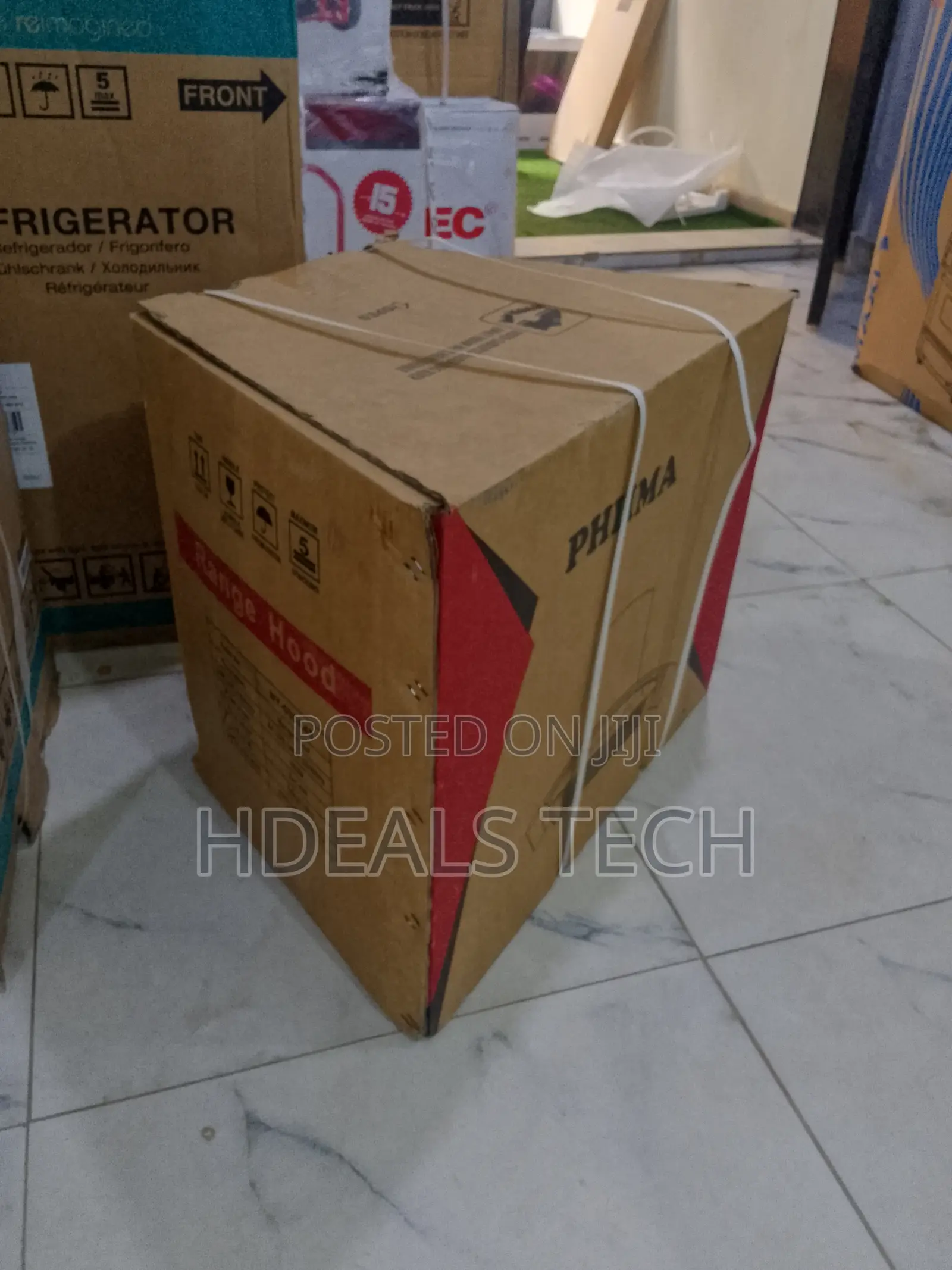 60cm Phiima Heat Extractor With Modern Controls