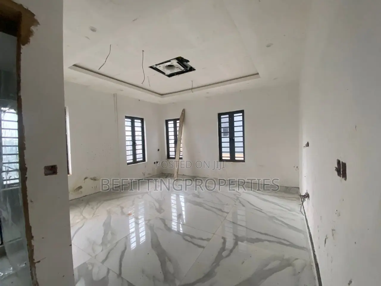 5bdrm Duplex in Ikeja for sale