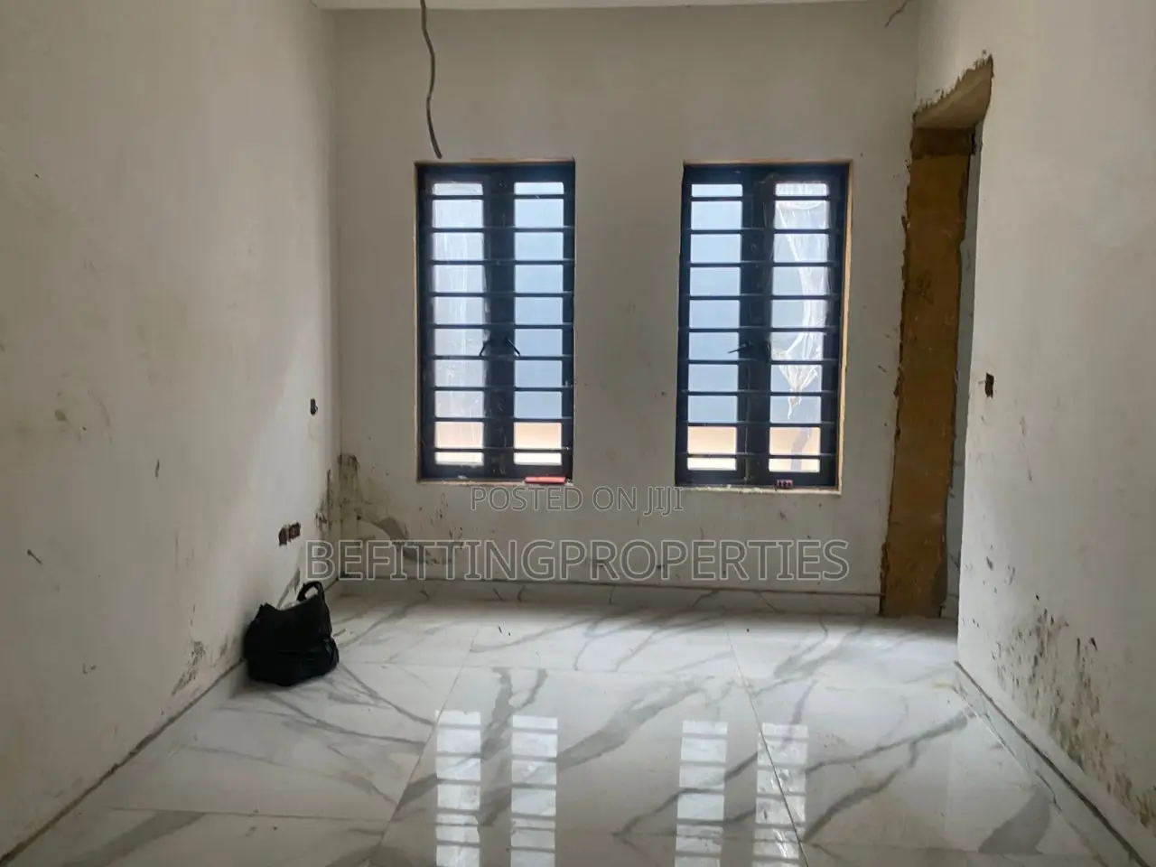 5bdrm Duplex in Ikeja for sale
