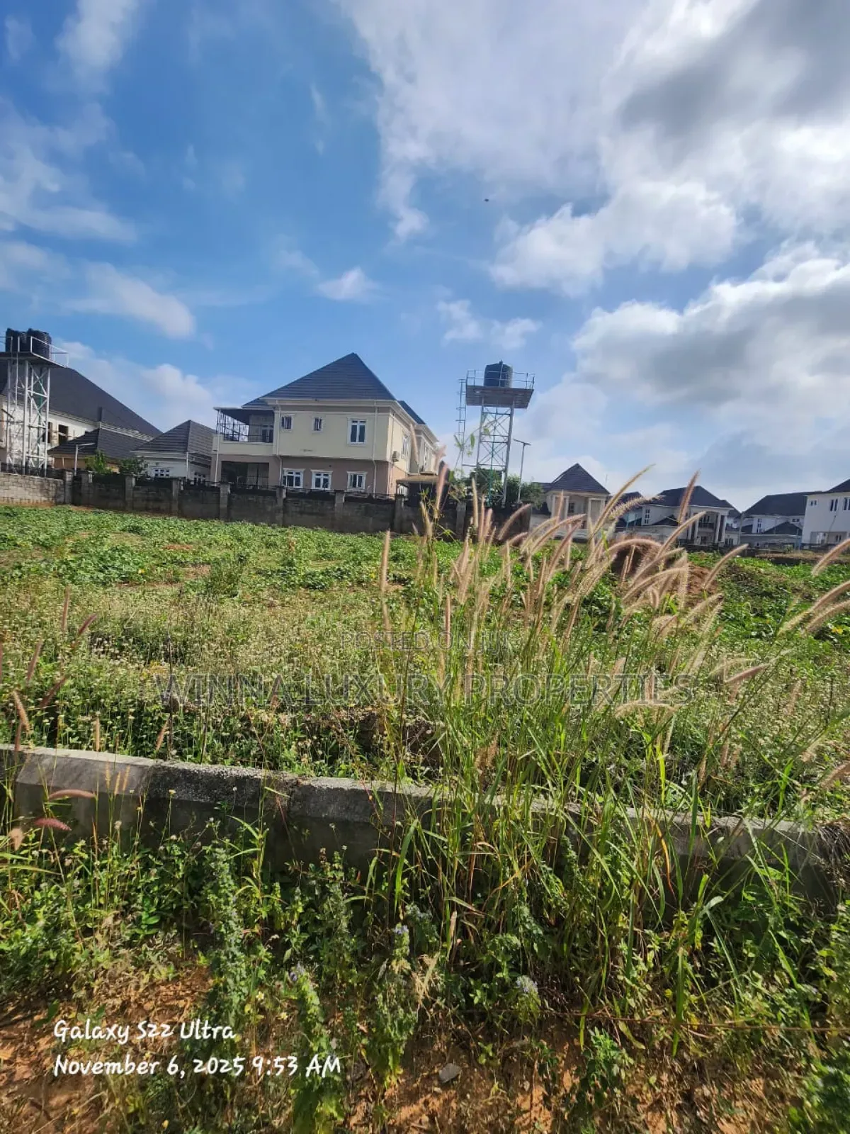 850sqm Plot of Land for 5 Bedrooms Fully Detached With Detached Bq