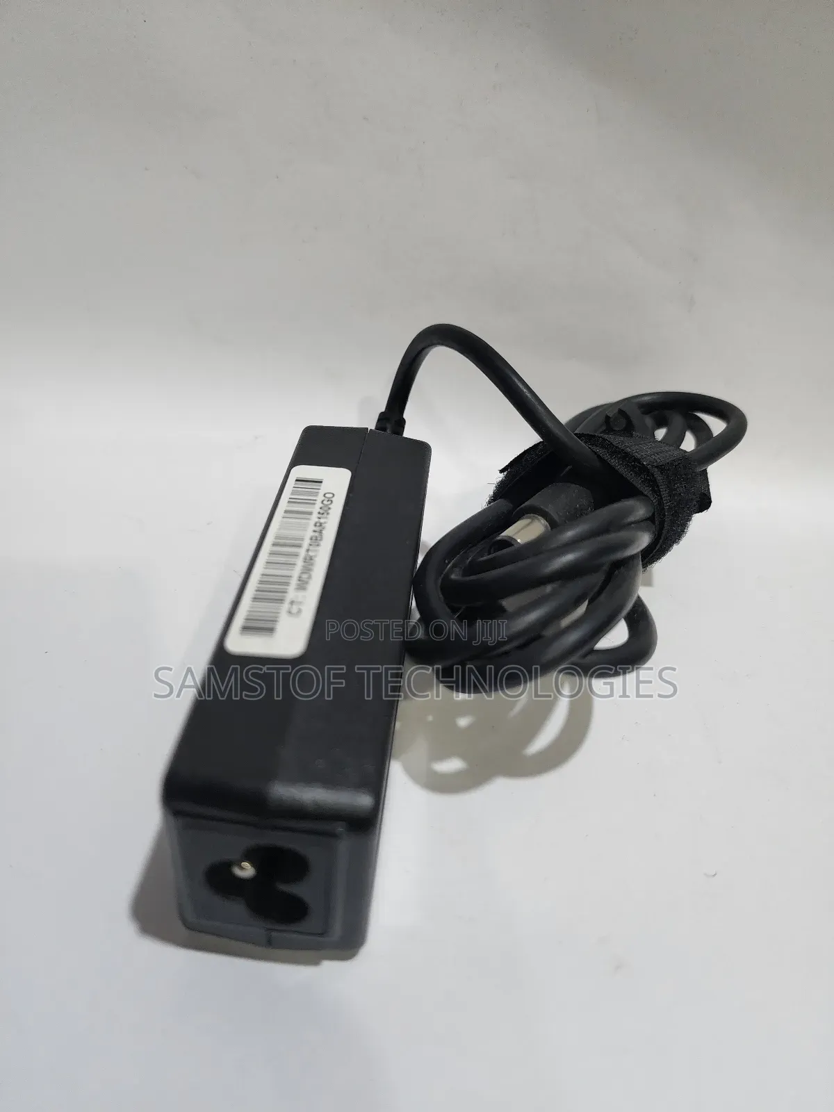 Hp Big Mouth Follow Come 45w Laptop Power Adapter Charger.