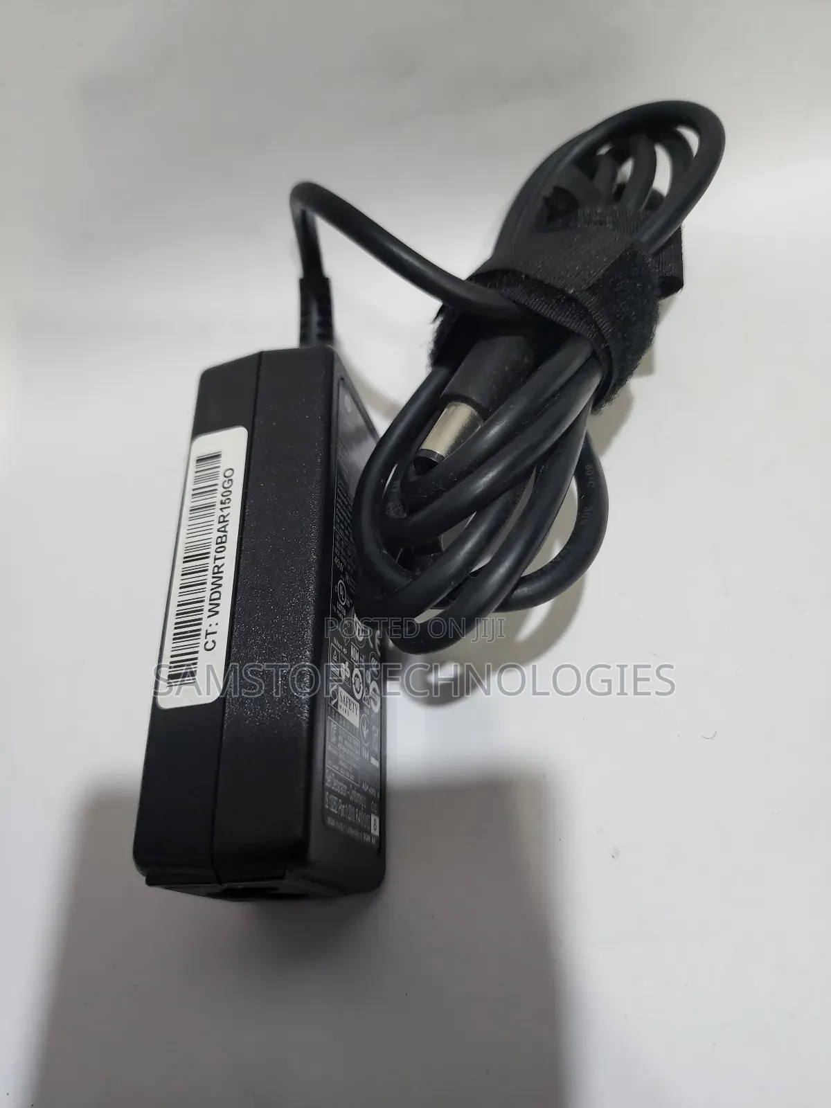 Hp Big Mouth Follow Come 45w Laptop Power Adapter Charger.