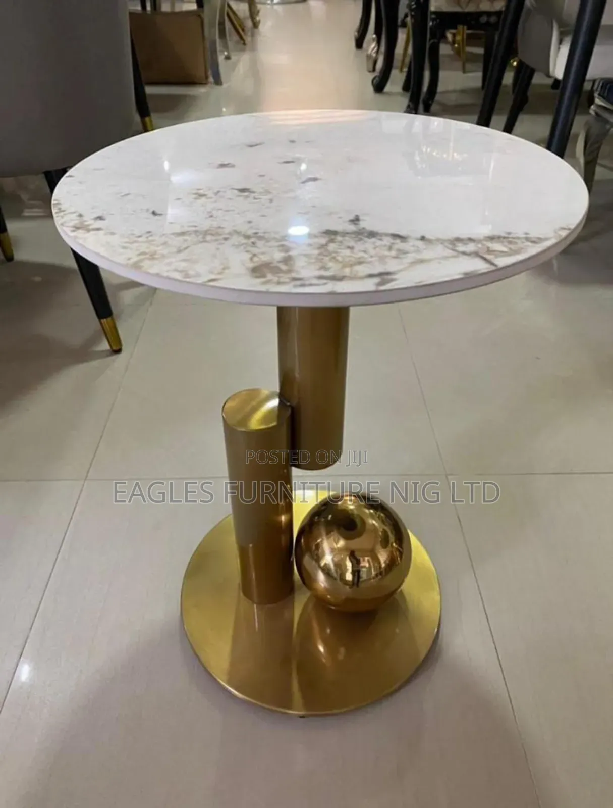 Luxury and Unique Coffee Table With Golden Leg