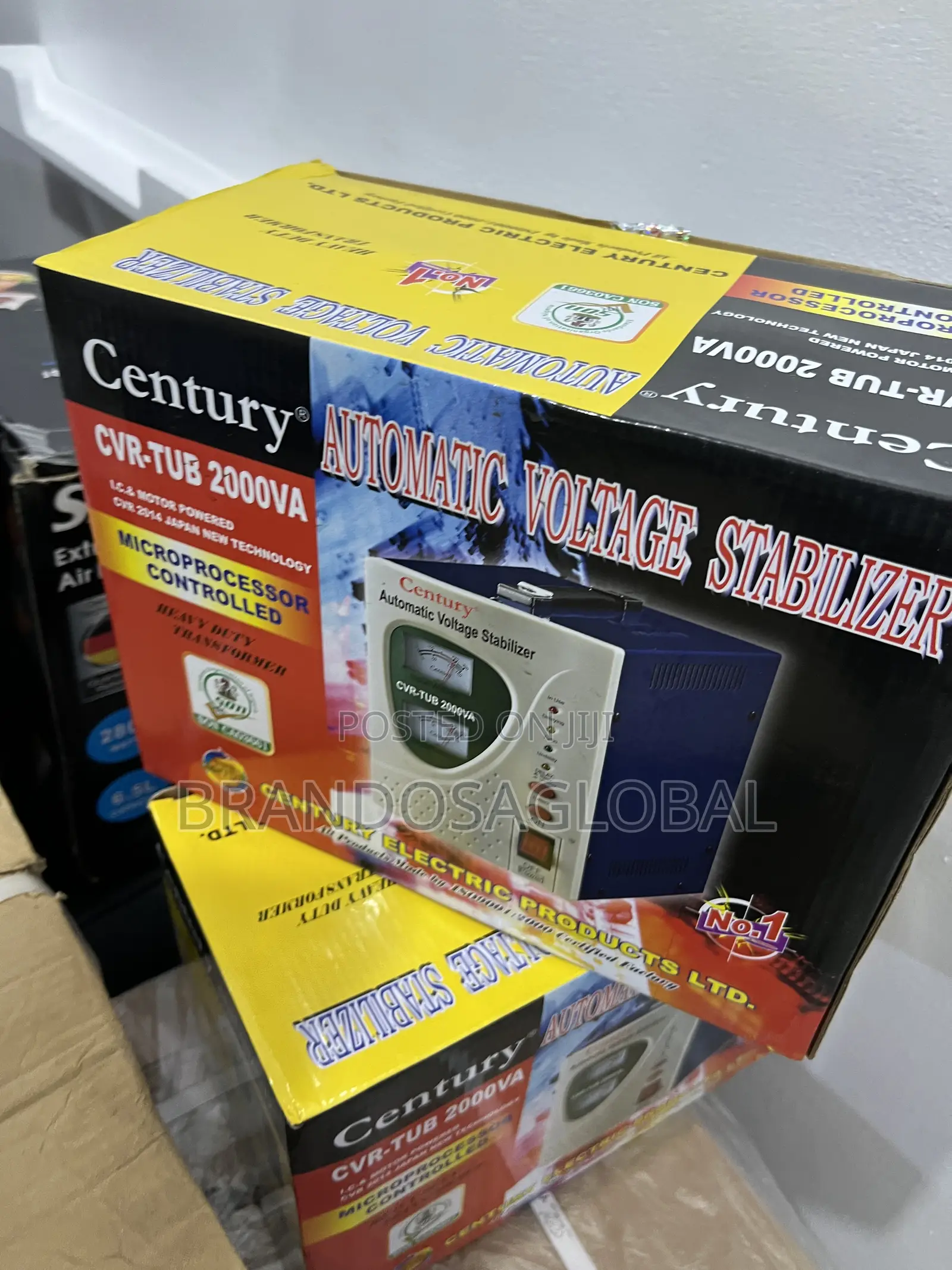 CVR-Tub2000va Century High-Capacity 2000w Stabilizer