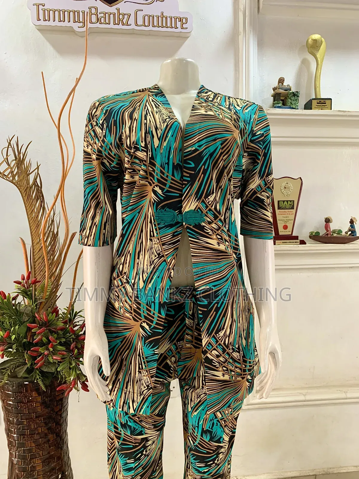 Vintage Women's Wear