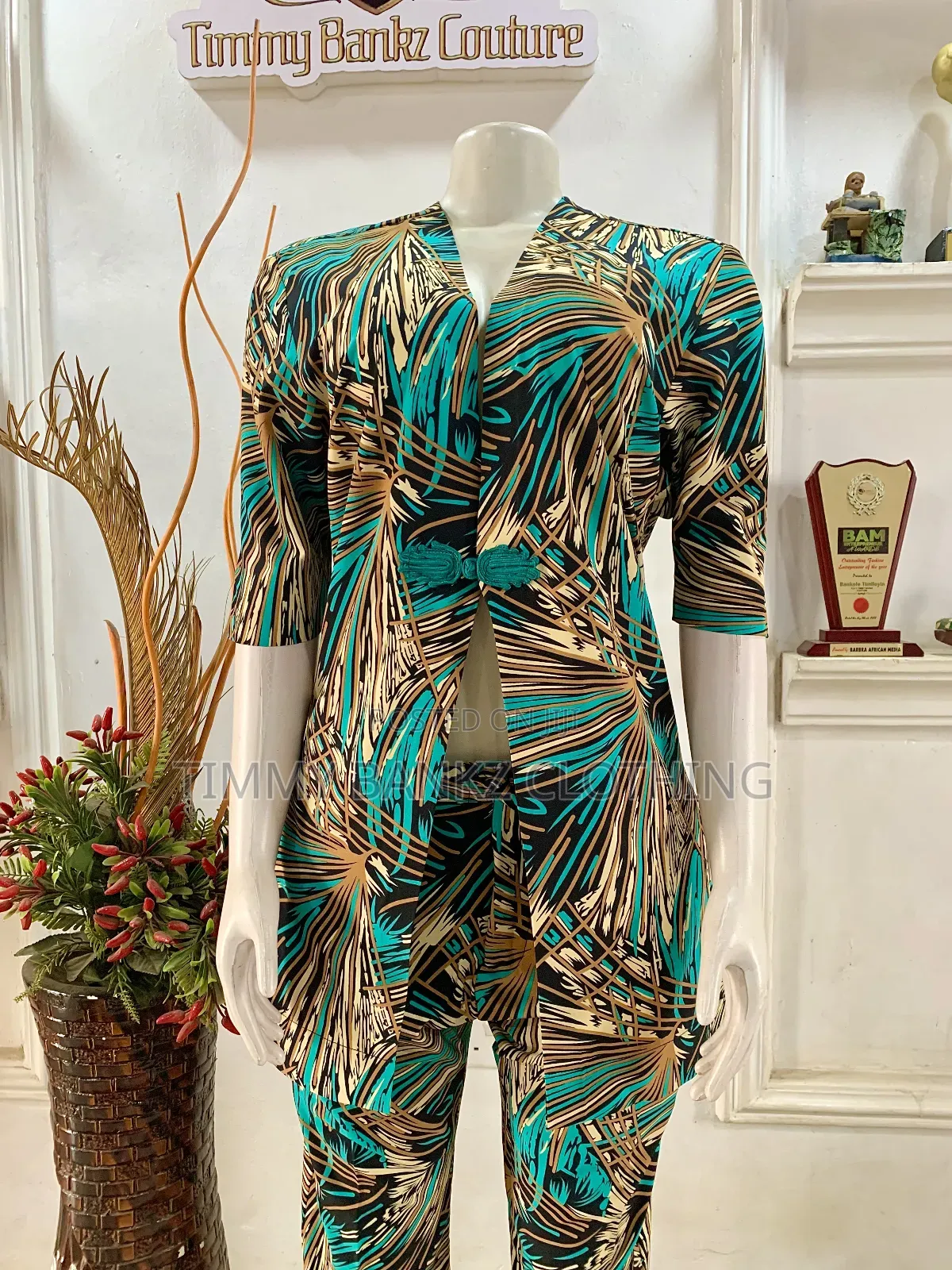 Vintage Women's Wear