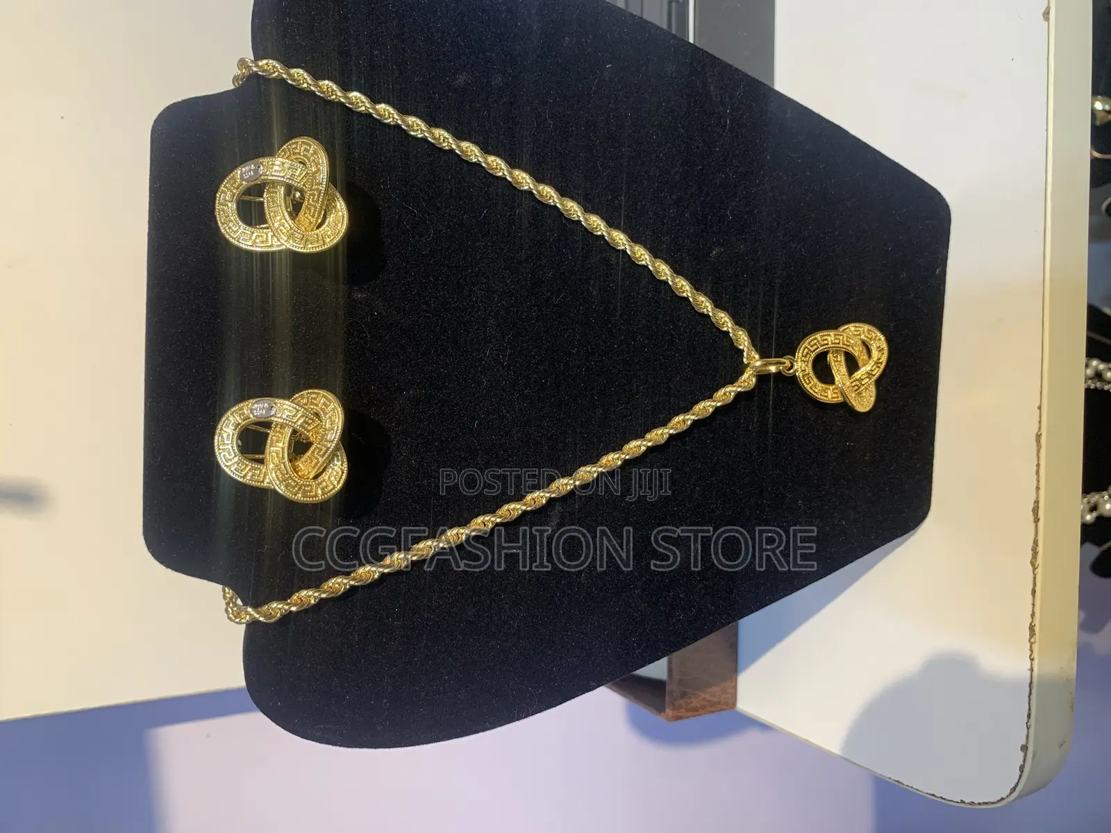 Exquisite C_shape Jewelry Set