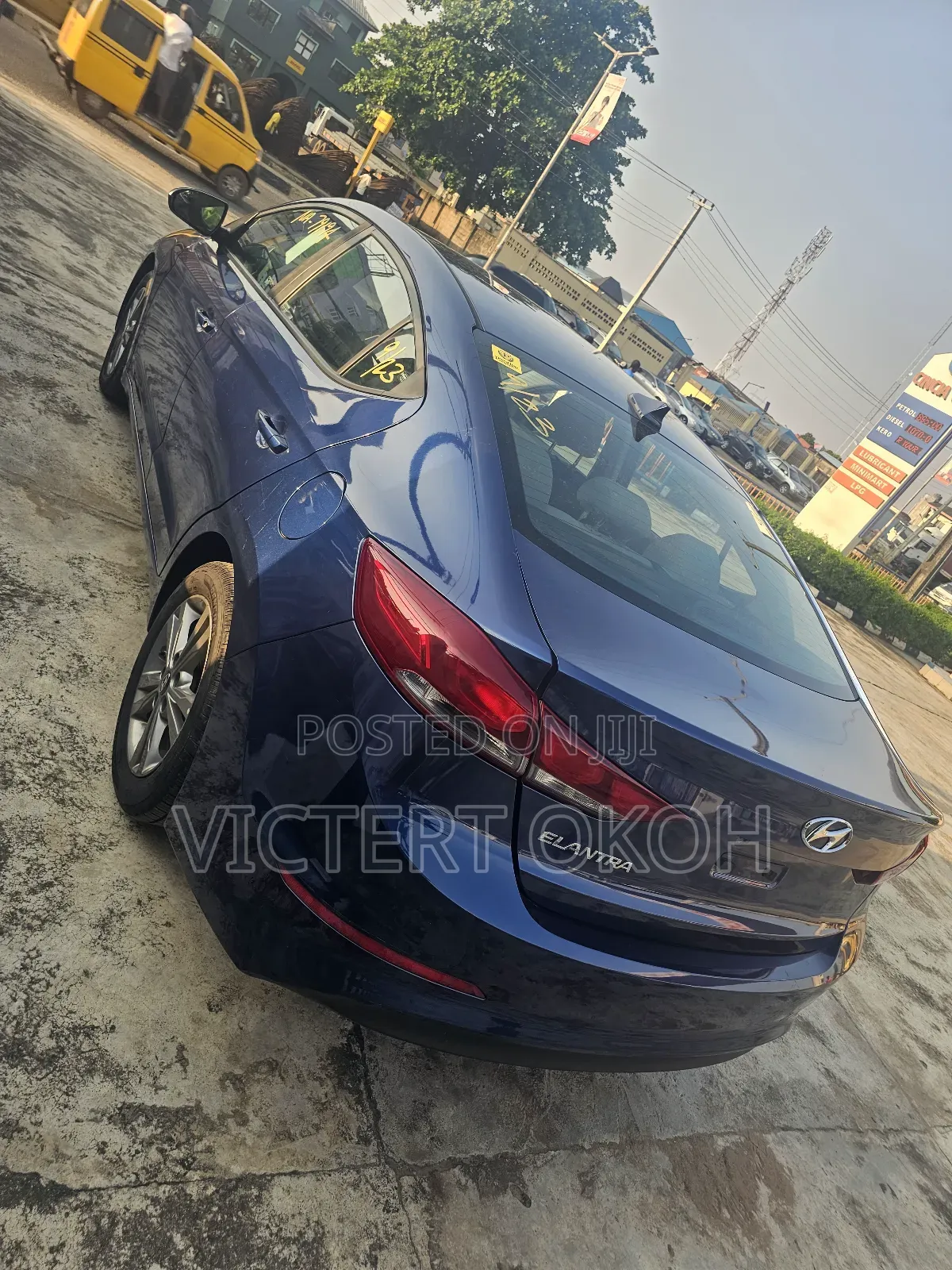 Hyundai Elantra 2017 Blue