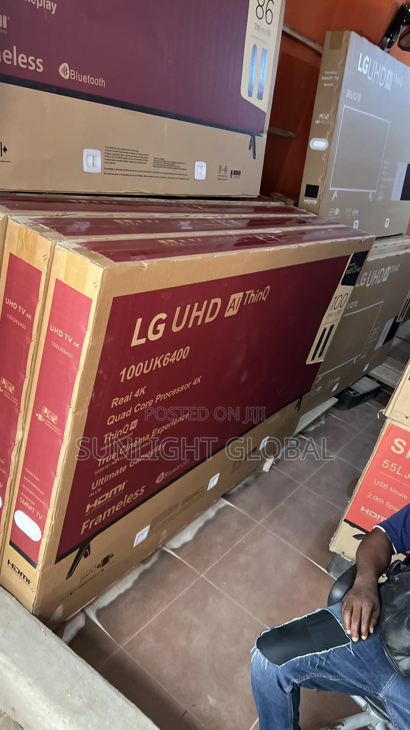 Lg 100 Inches