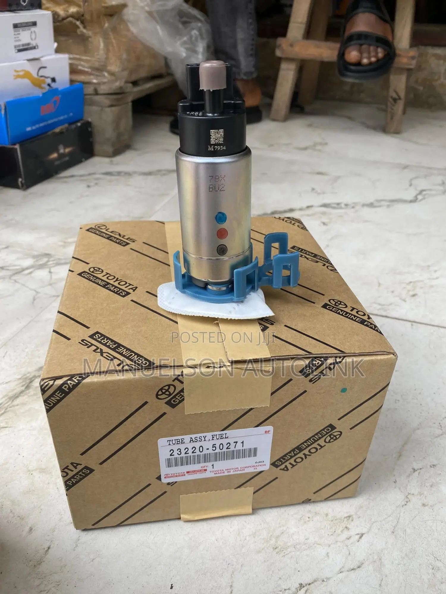 Original Tank Pump for Toyota Landcruiser V8 Engine Lexus Lx570