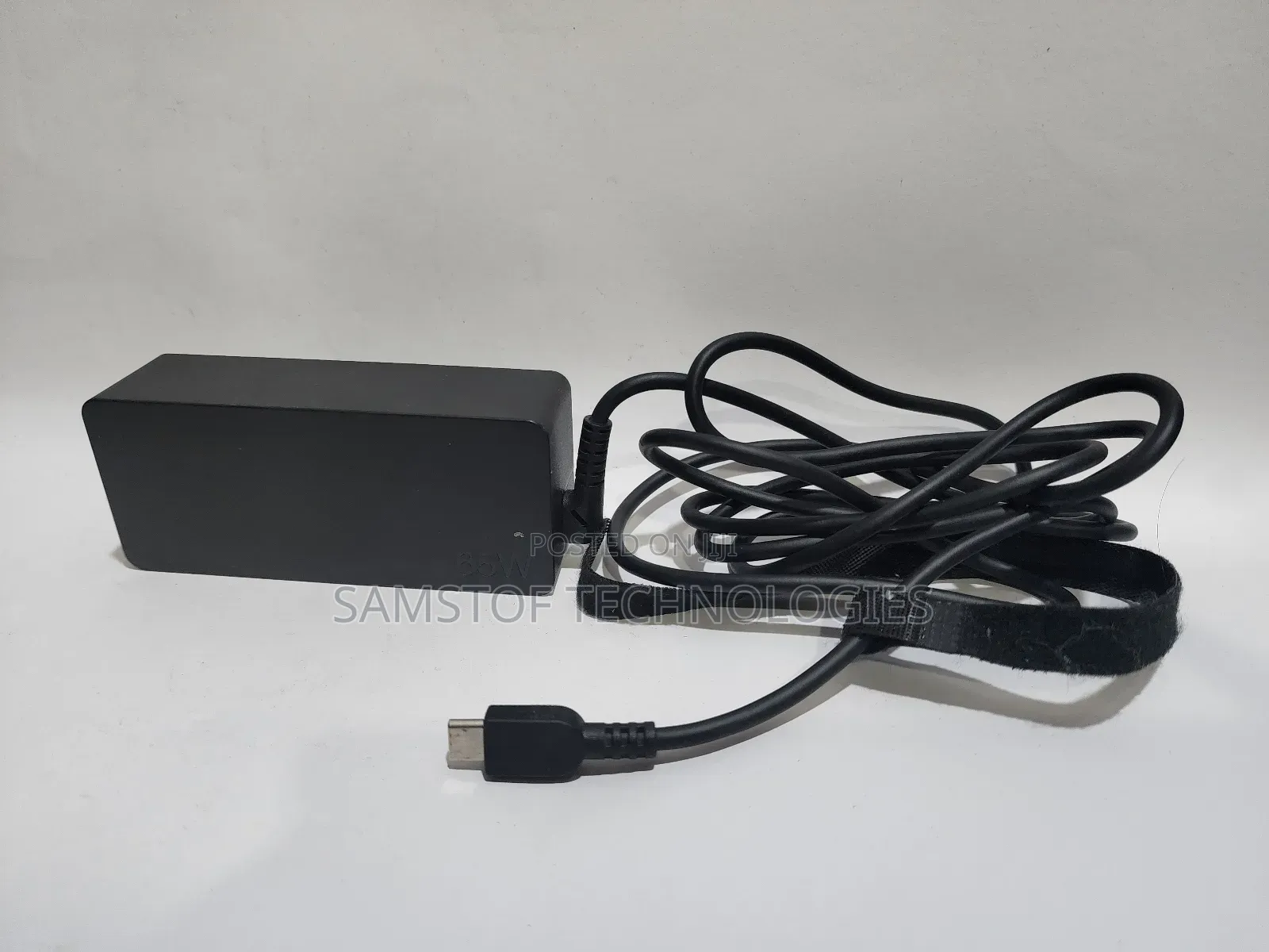 Lenovo Type C Mouth Follow Come 65w Laptop Power Adapter Charger.