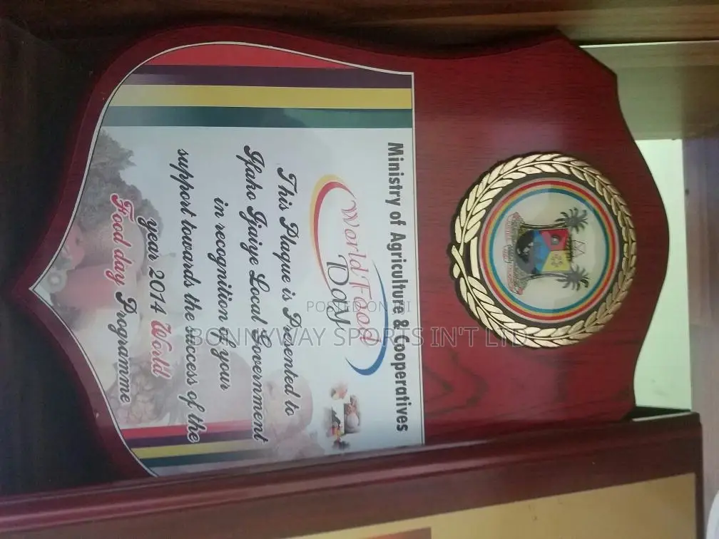 All Types Of Wooden Awards Plaque With Branding