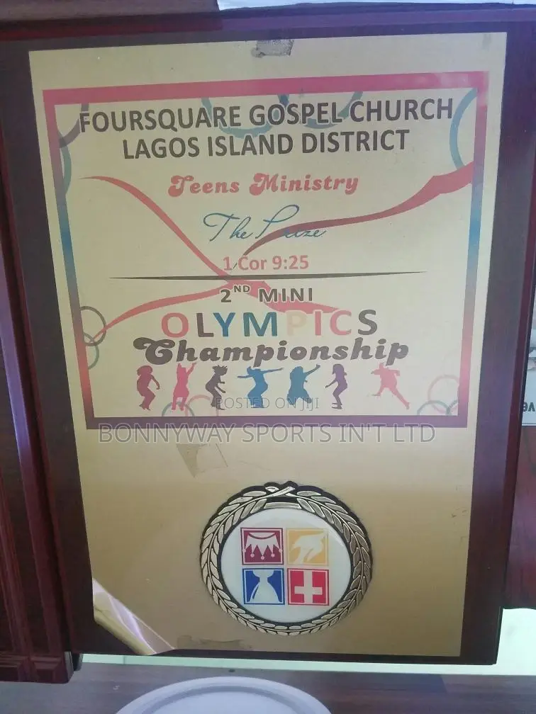 All Types Of Wooden Awards Plaque With Branding