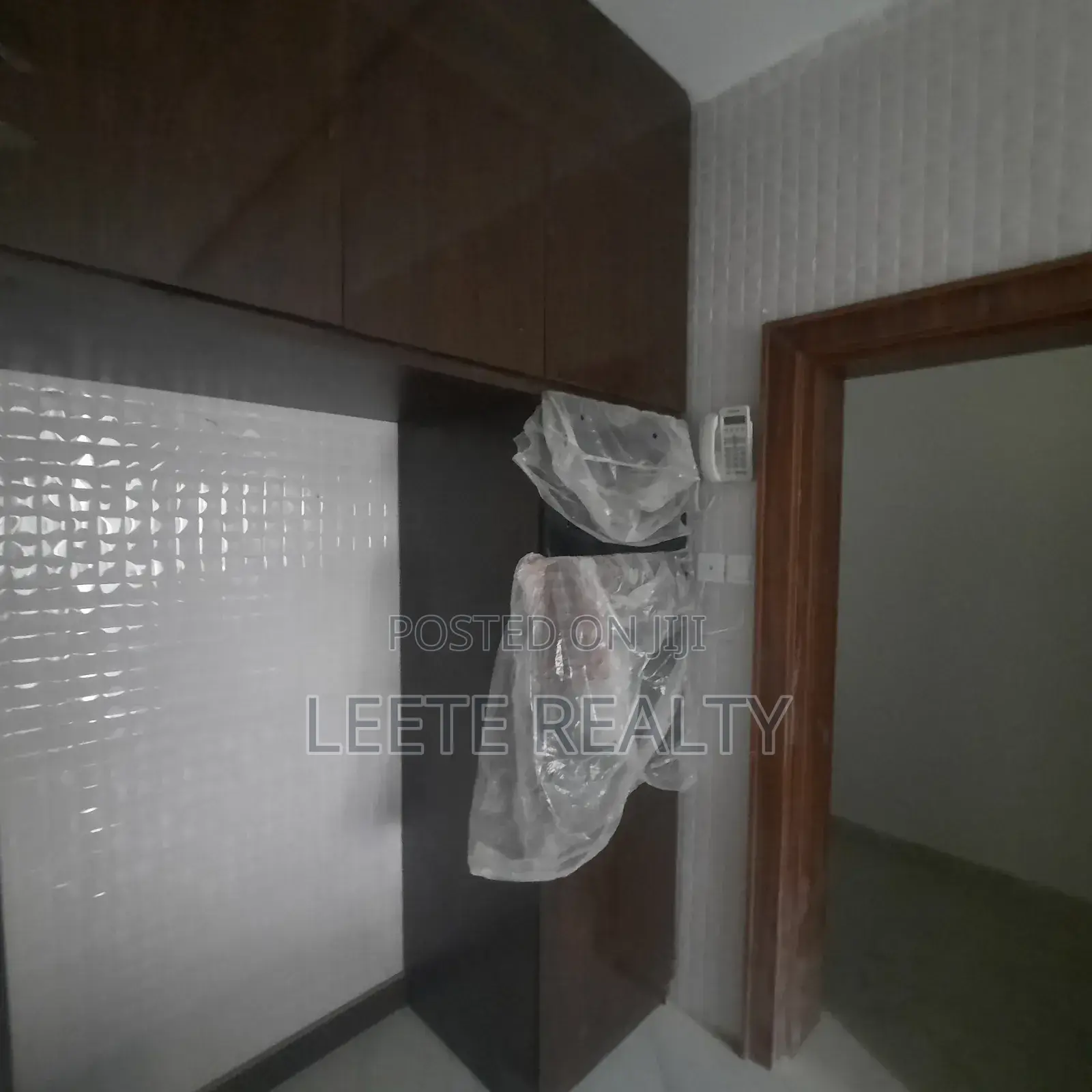 4bdrm Townhouse/Terrace in Jahi for sale