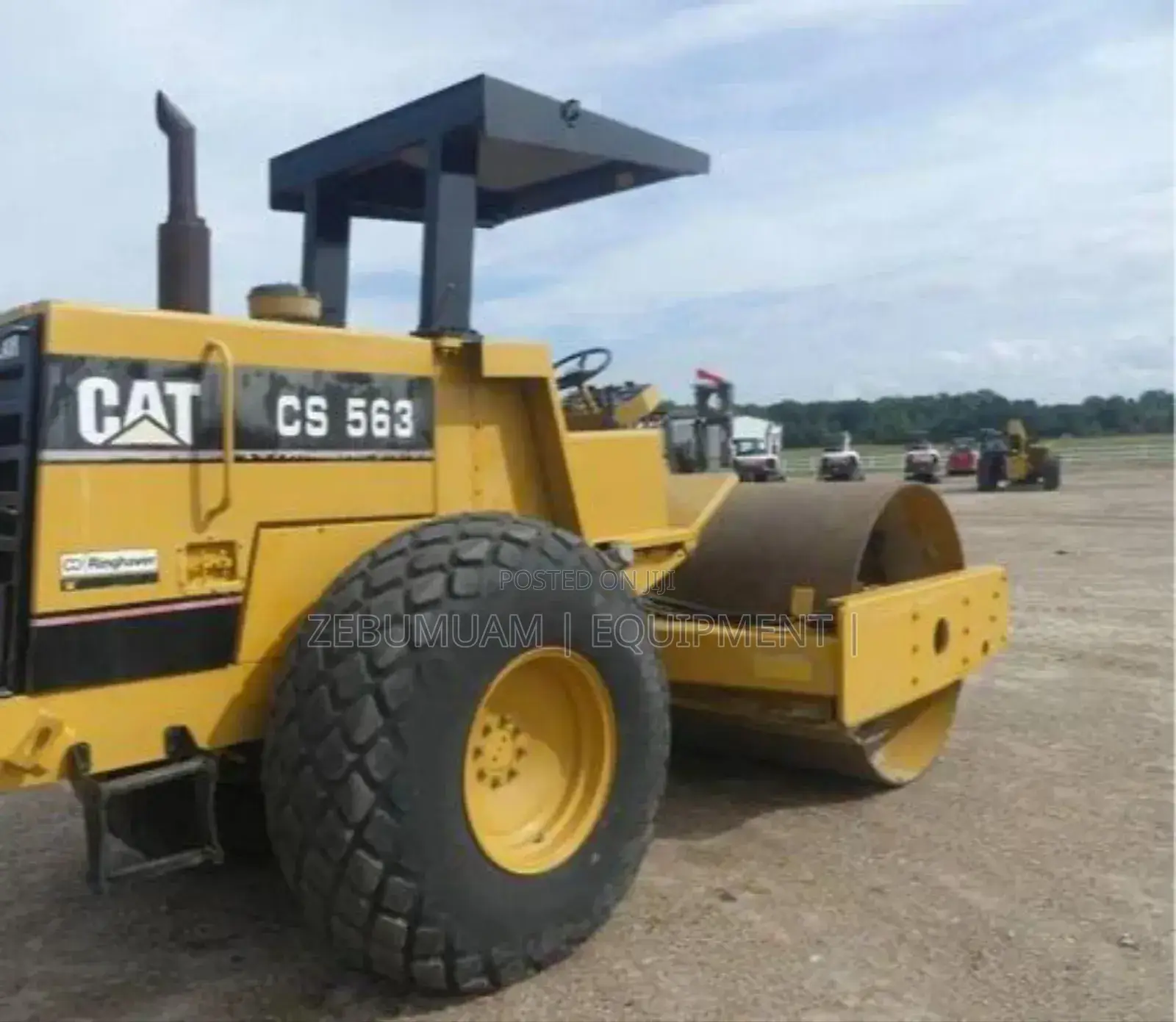 Cat Cs563 Smooth Drum Roller, 84" Price: 135m Naira