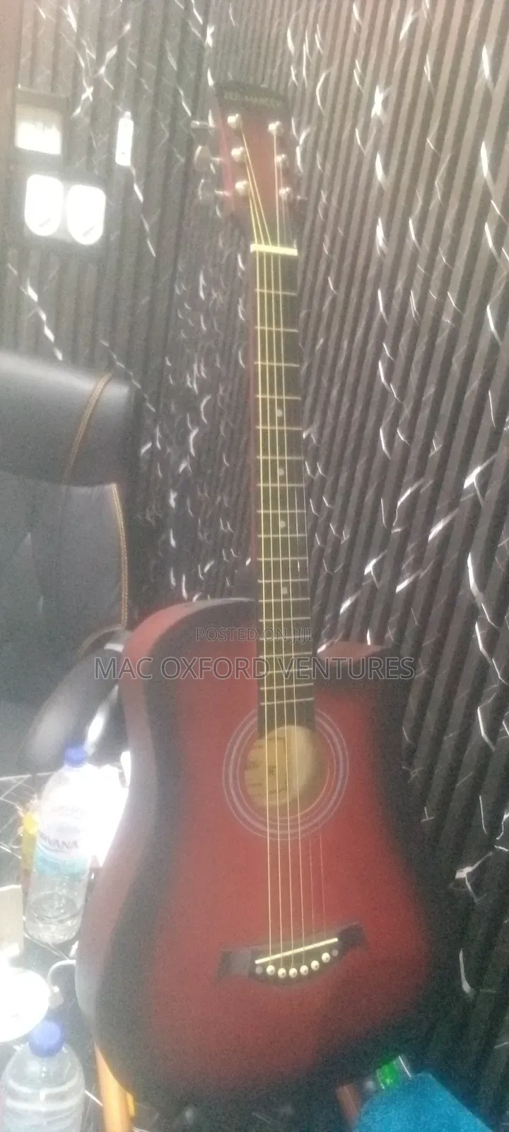 Acoustic Guitar