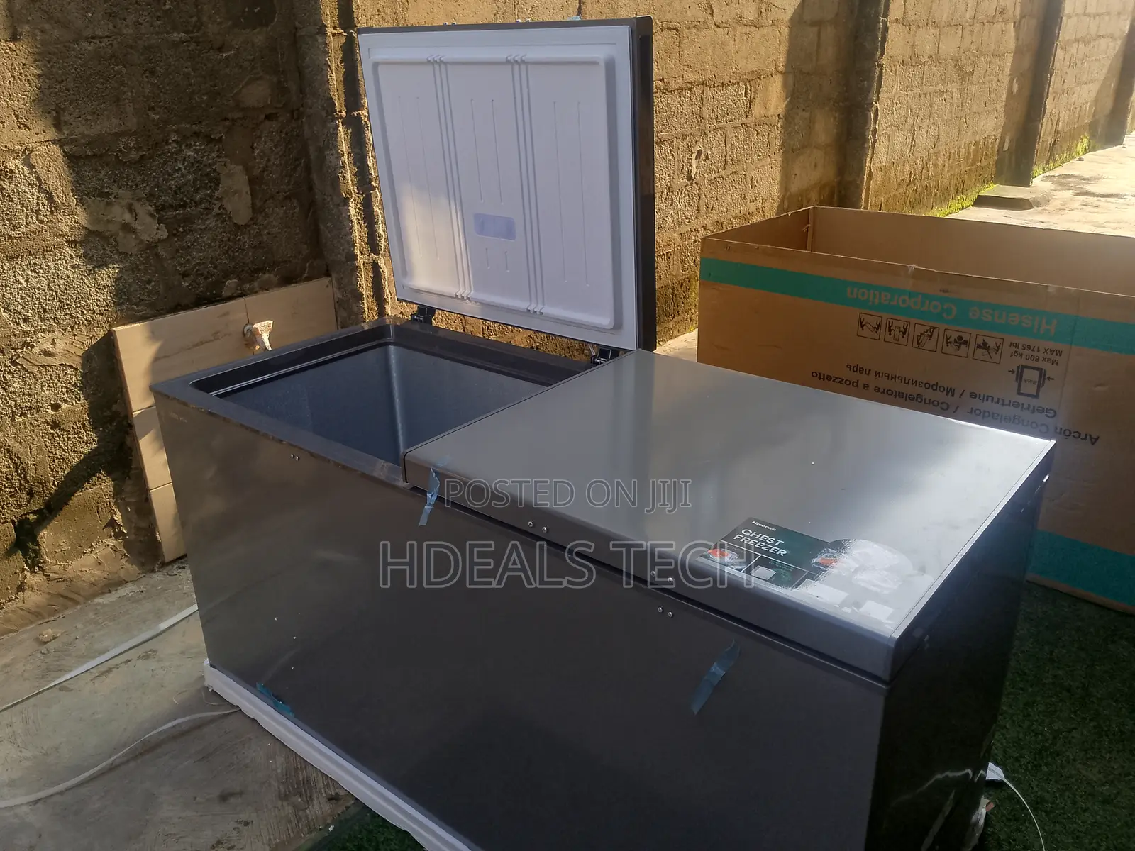 Large Capacity Hisense Chest Freezer
