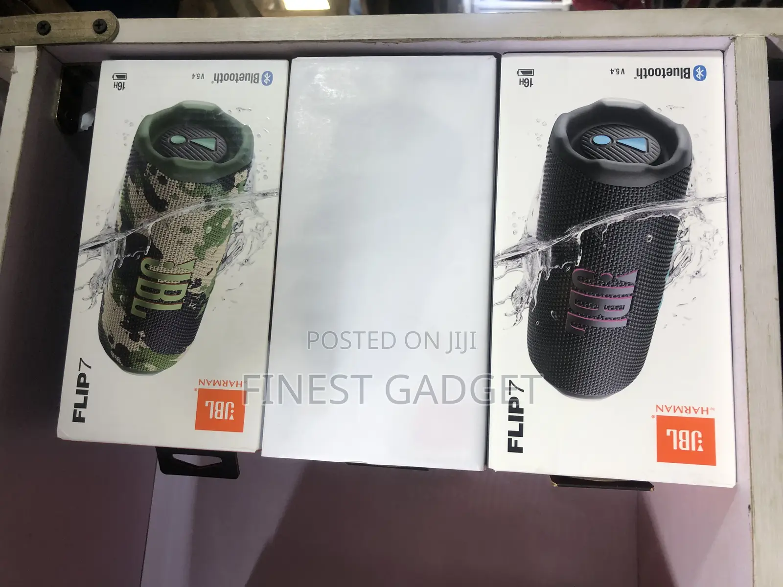 JBL Flip 7 Portable Bluetooth Speaker