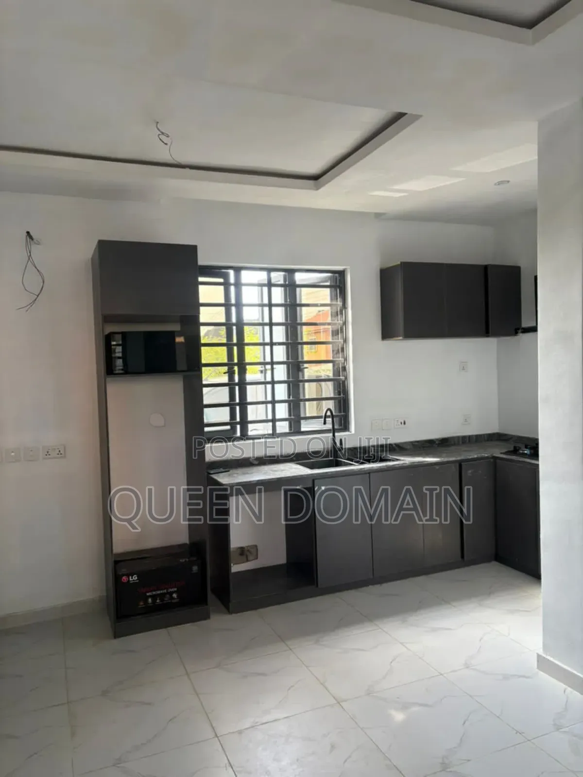 2bdrm Block of Flats in Olokonla for rent