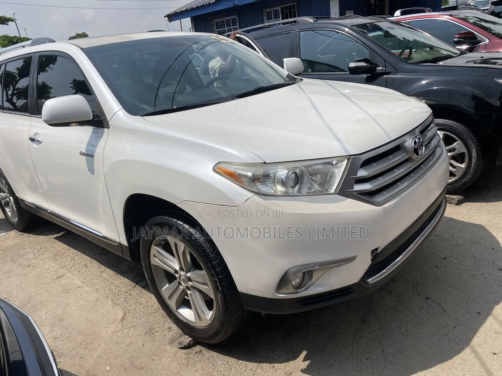 Toyota Highlander Limited 3.5l 4WD 2013 White