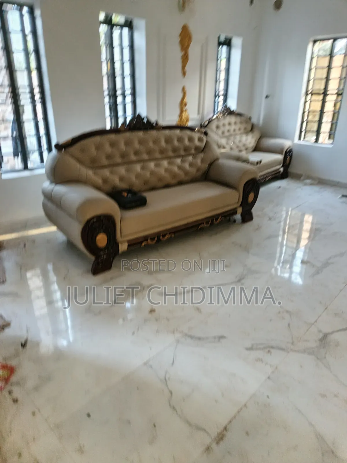 A Quality And Affordable Royal Sofas