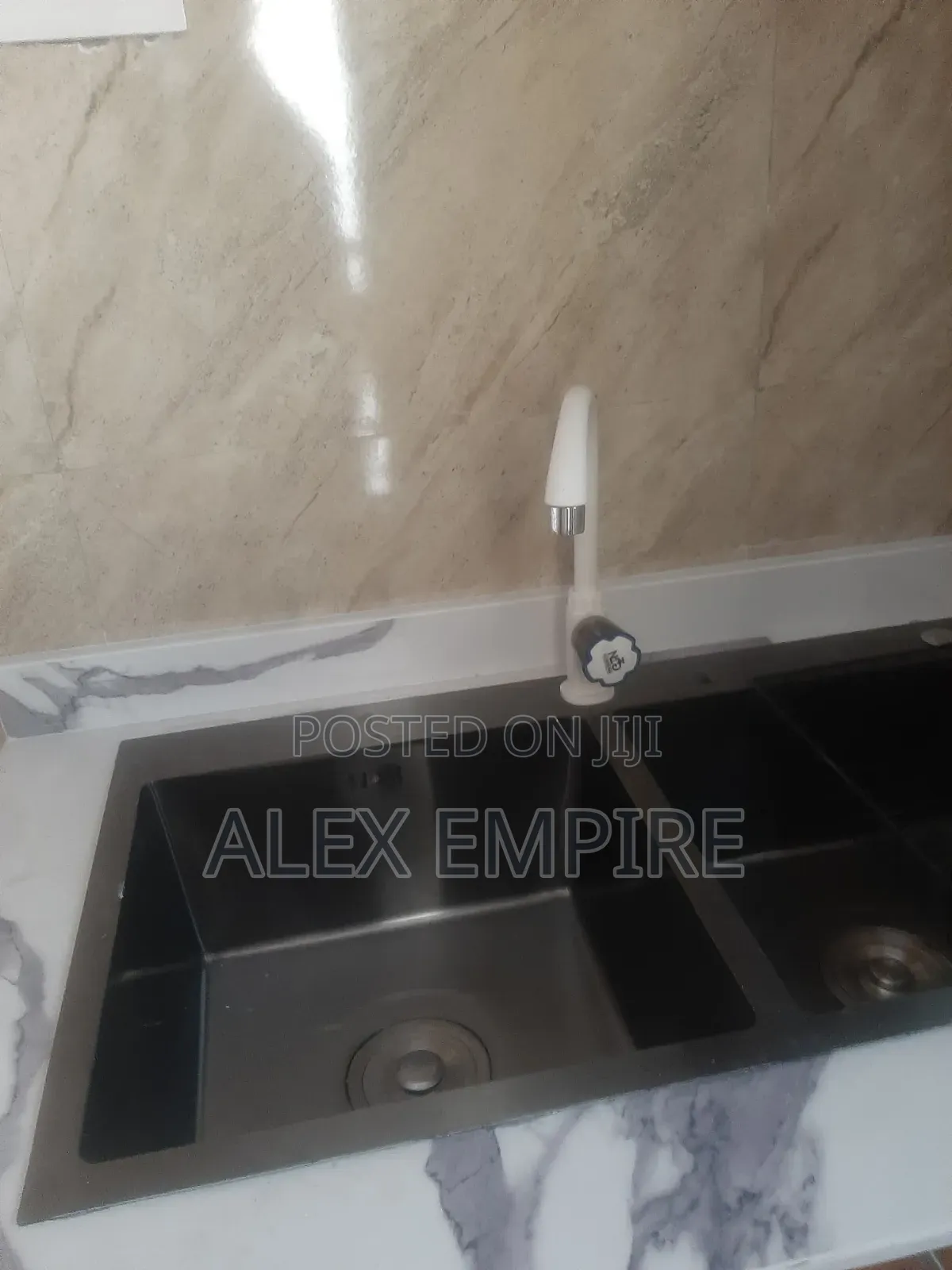 2bdrm Apartment in Ago Palace for rent