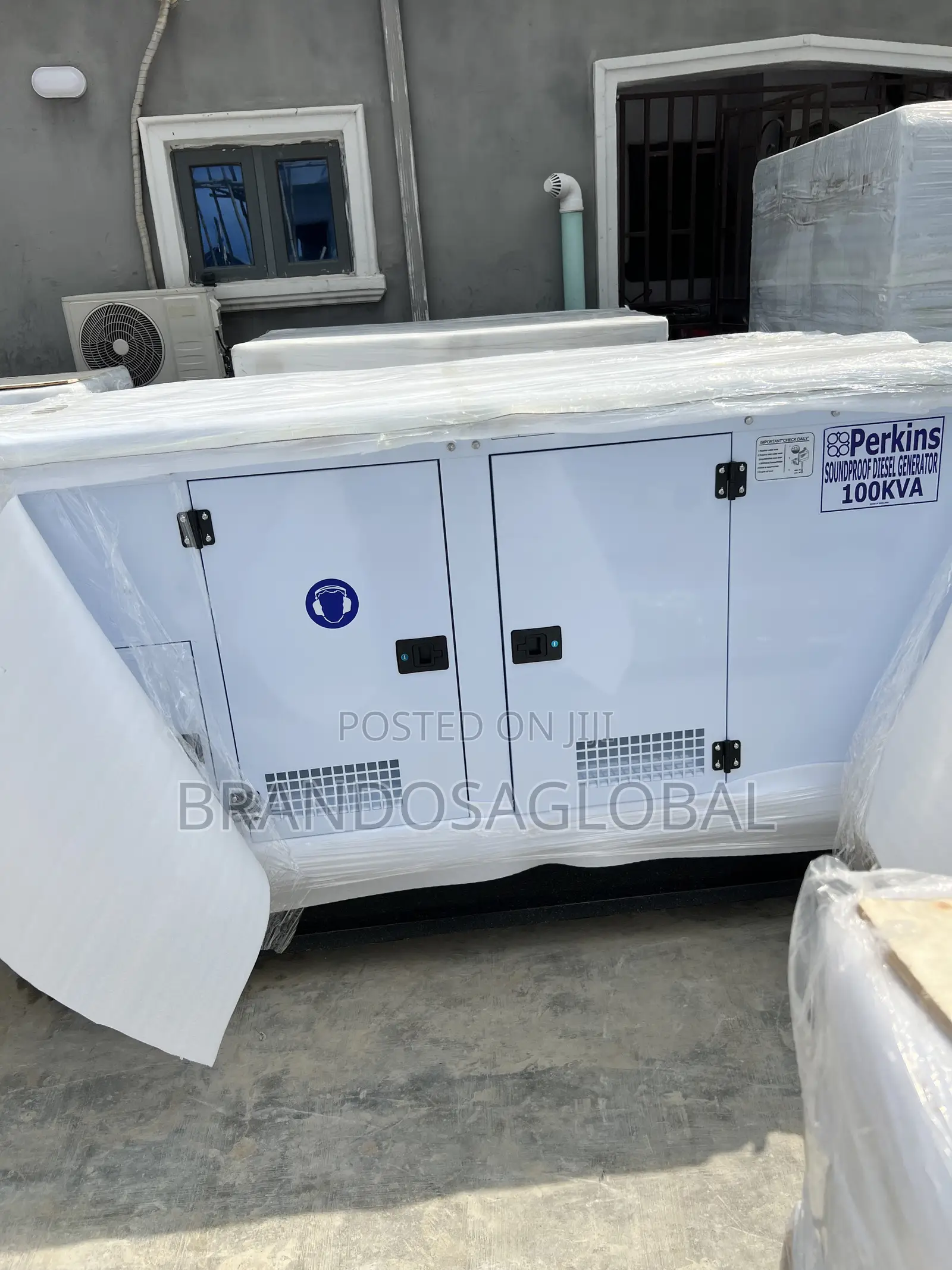 Perkins 100kva Sp100 Silent Generator Rugged and Efficient Backup