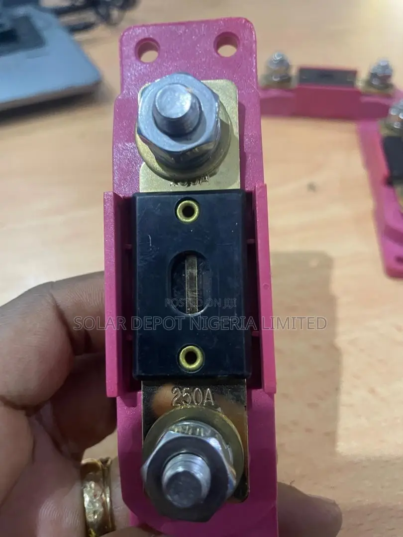 250a Battery Fuse and Holder