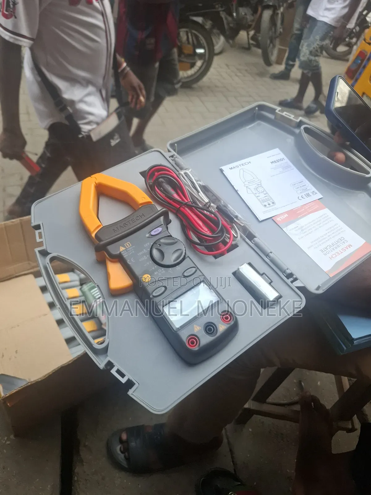 Mastech Ms2001 Series Digital Ac/Dc Clamp Meter