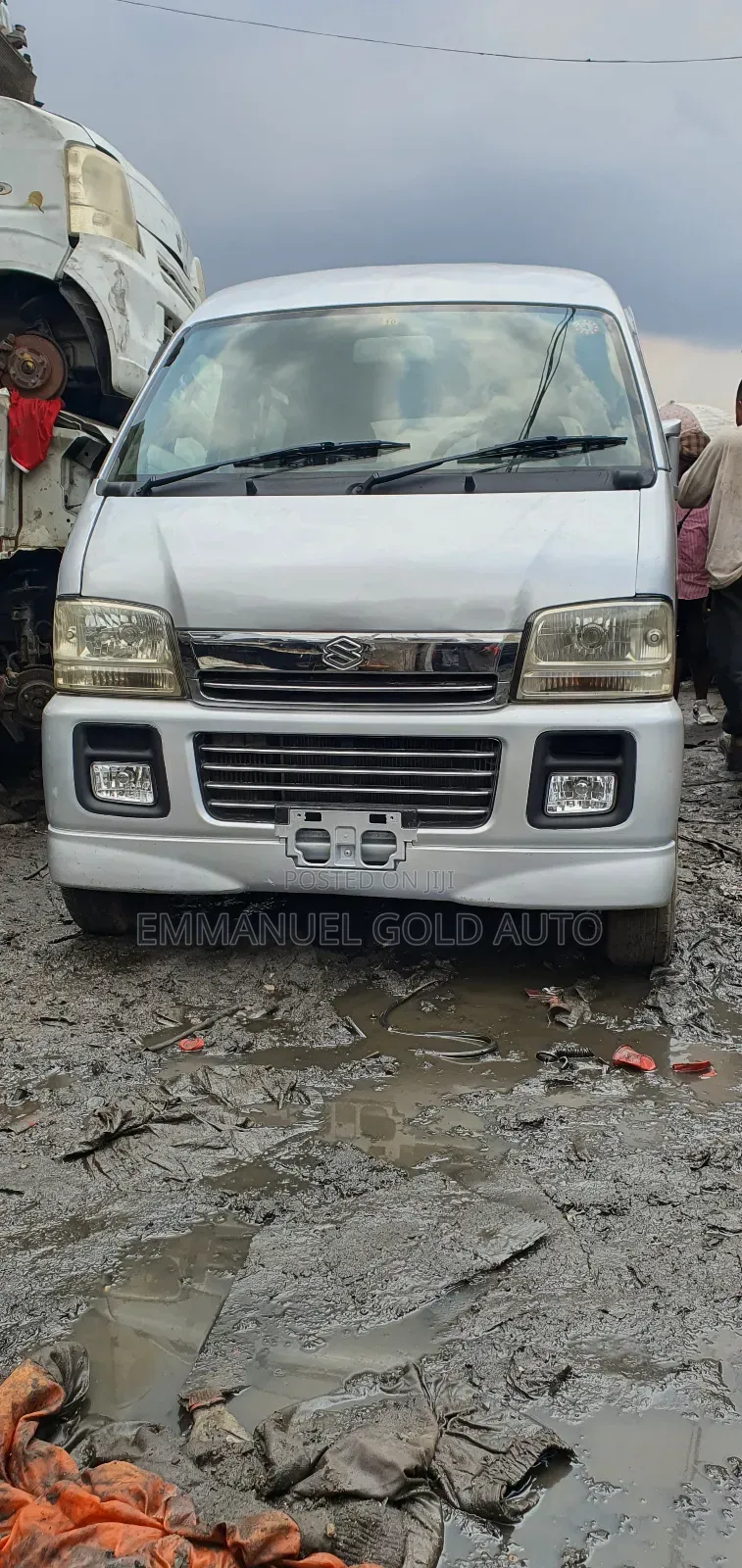 Suzuki APV Minibus 2010 Silver