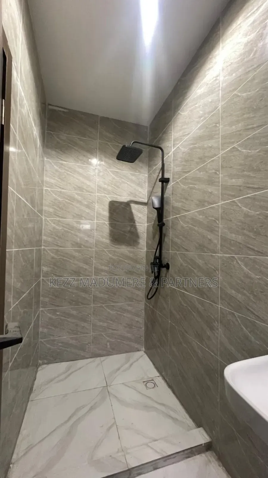 4bdrm Bungalow in Omachi Estate, Ruuodomaya for sale