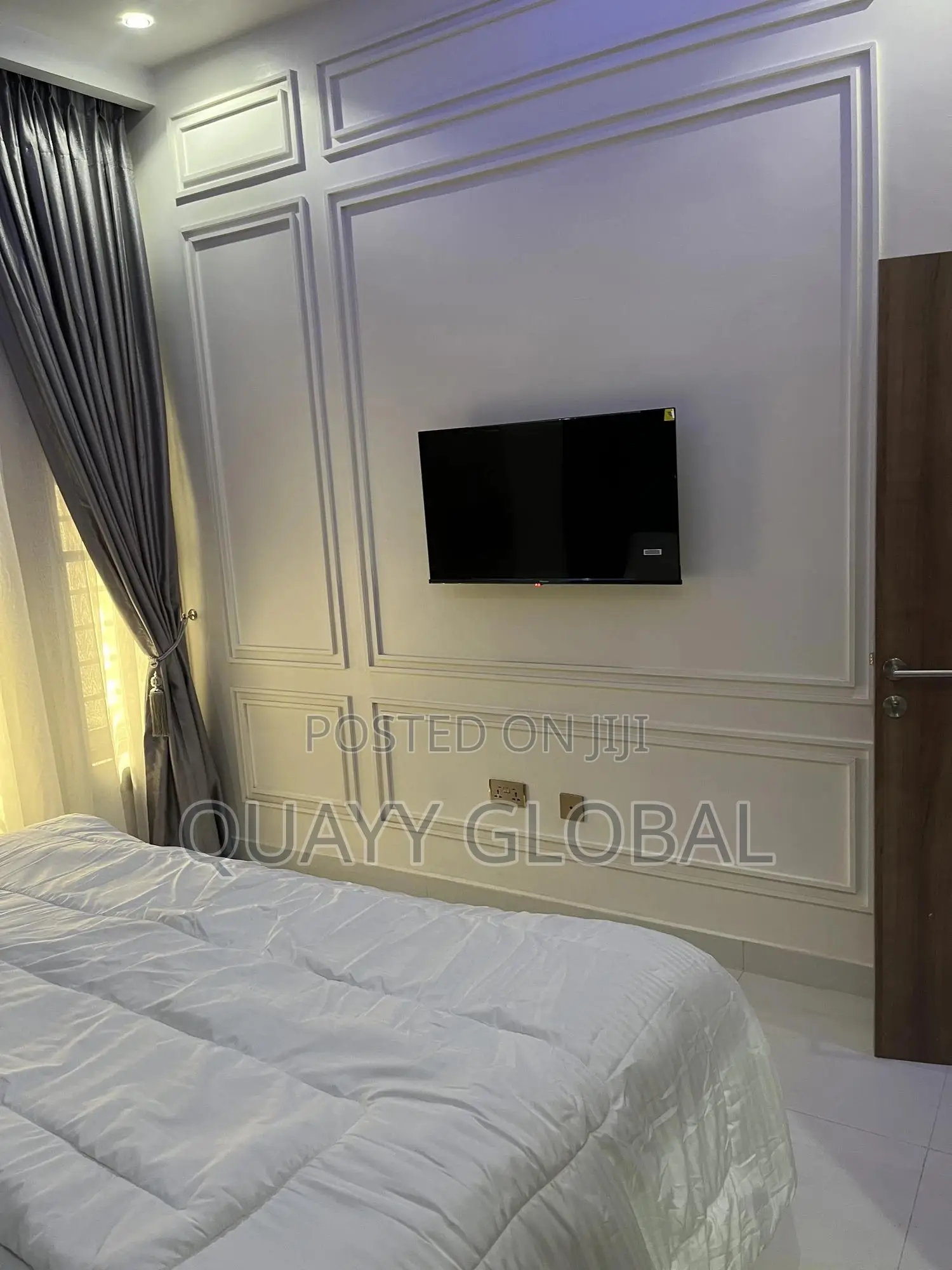 Beautifully Furnished One Bedroom Apartment With 24/7 Light and Wifi