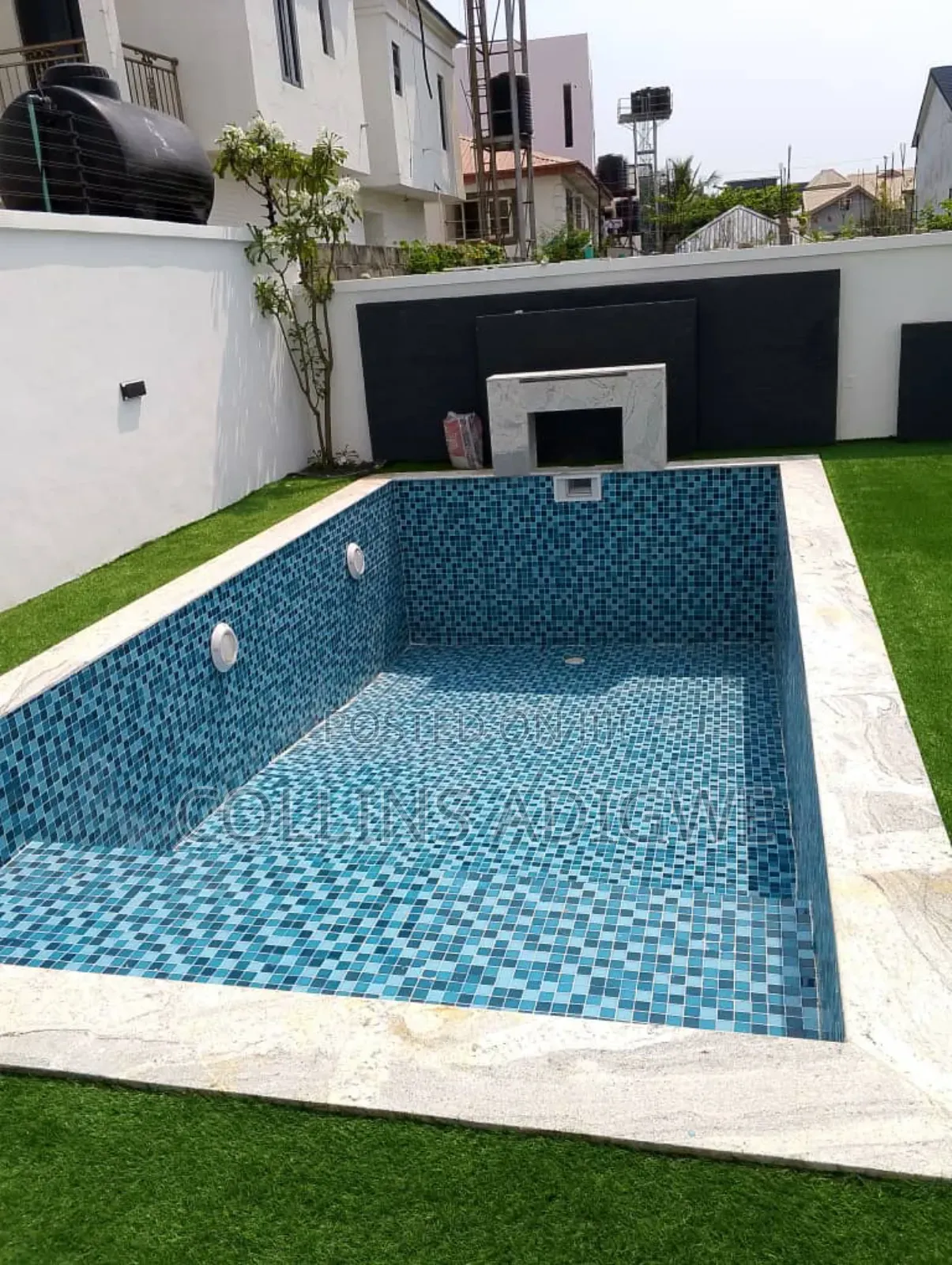 5bdrm Duplex in Atlantic Estate for sale