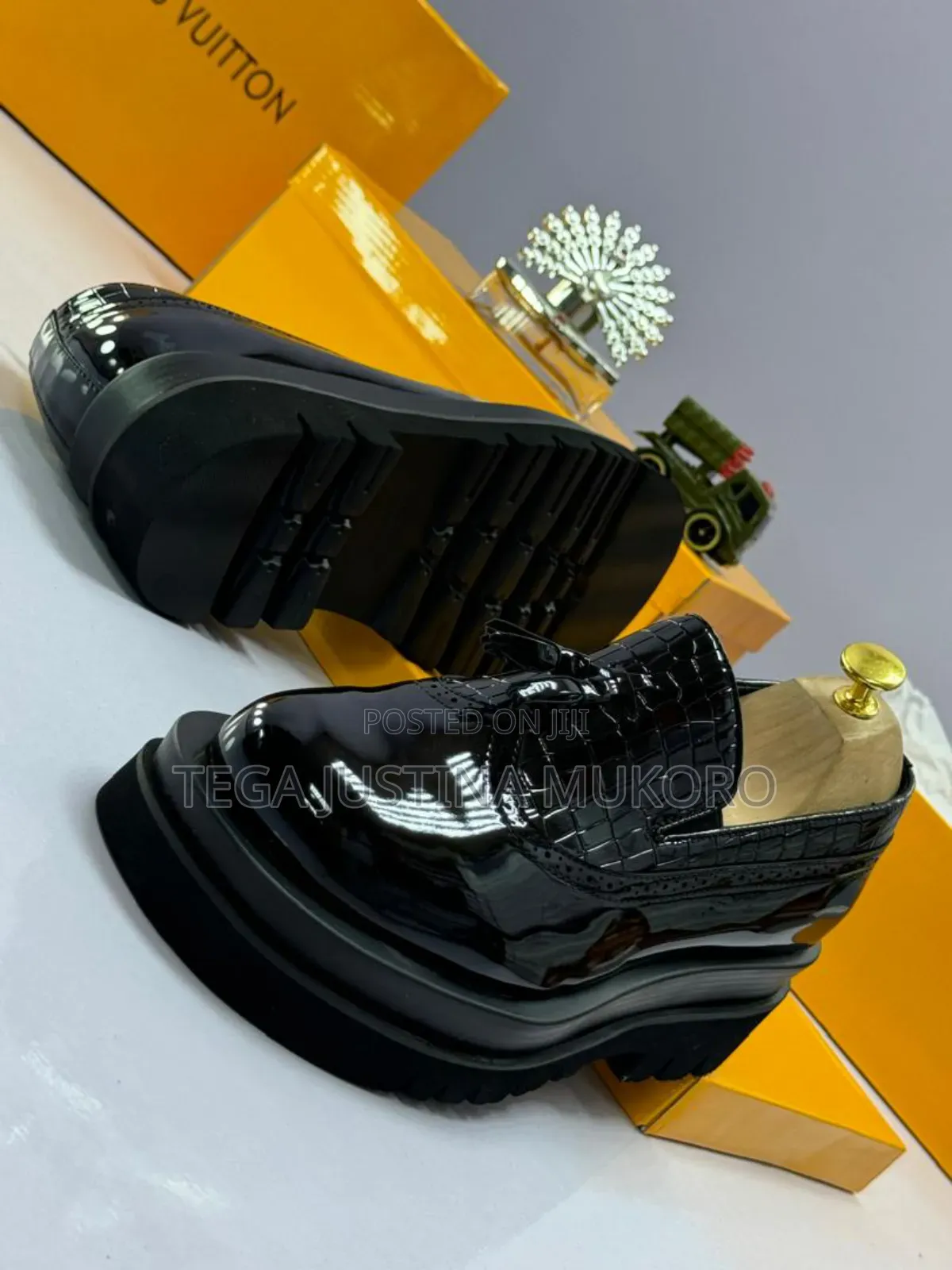 Louis Vuitton Latest Design Tie Shoes
