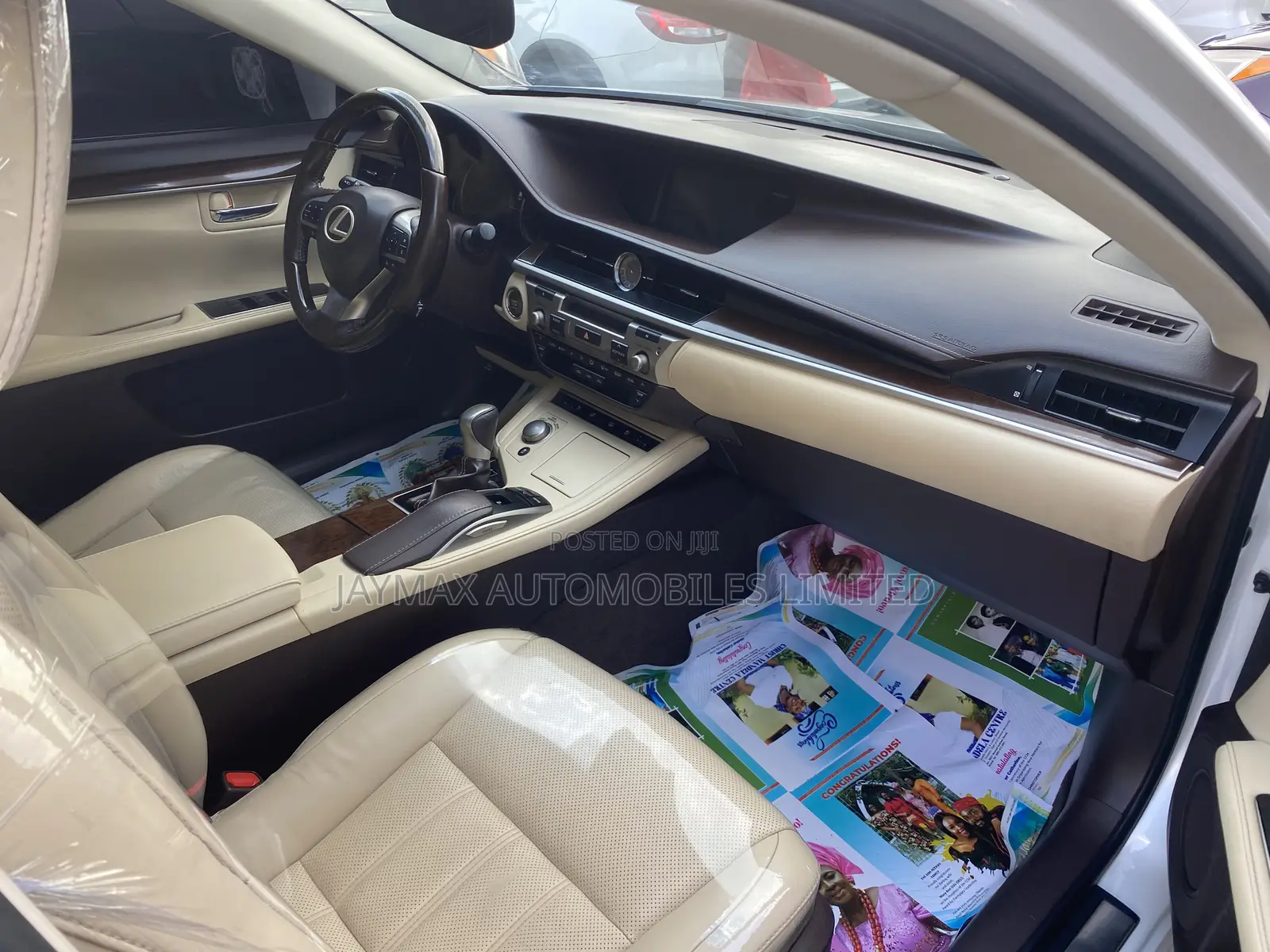 Lexus ES 350 FWD 2015 White