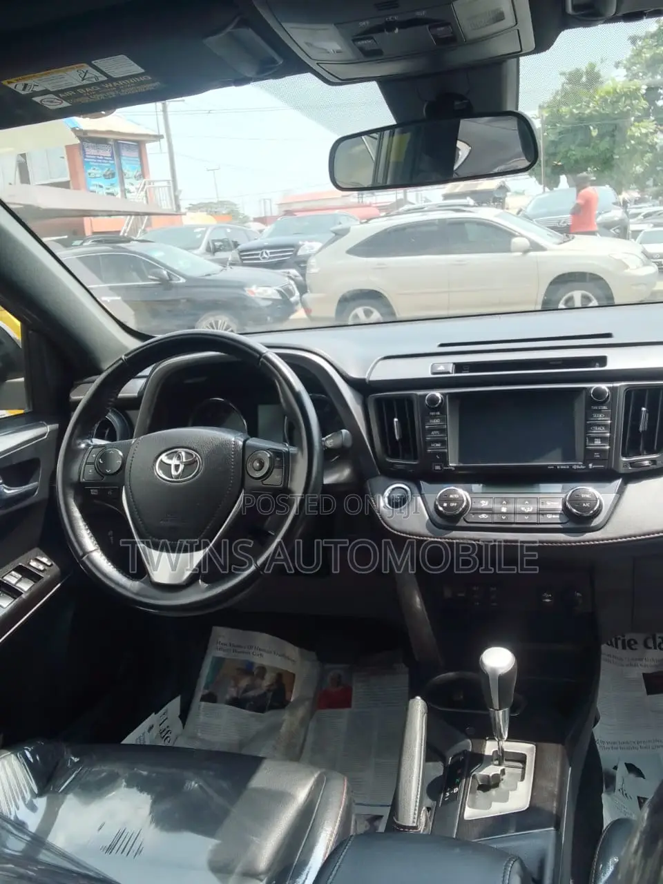 Toyota RAV4 SE AWD (2.5L 4cyl 6A) 2017 Gray